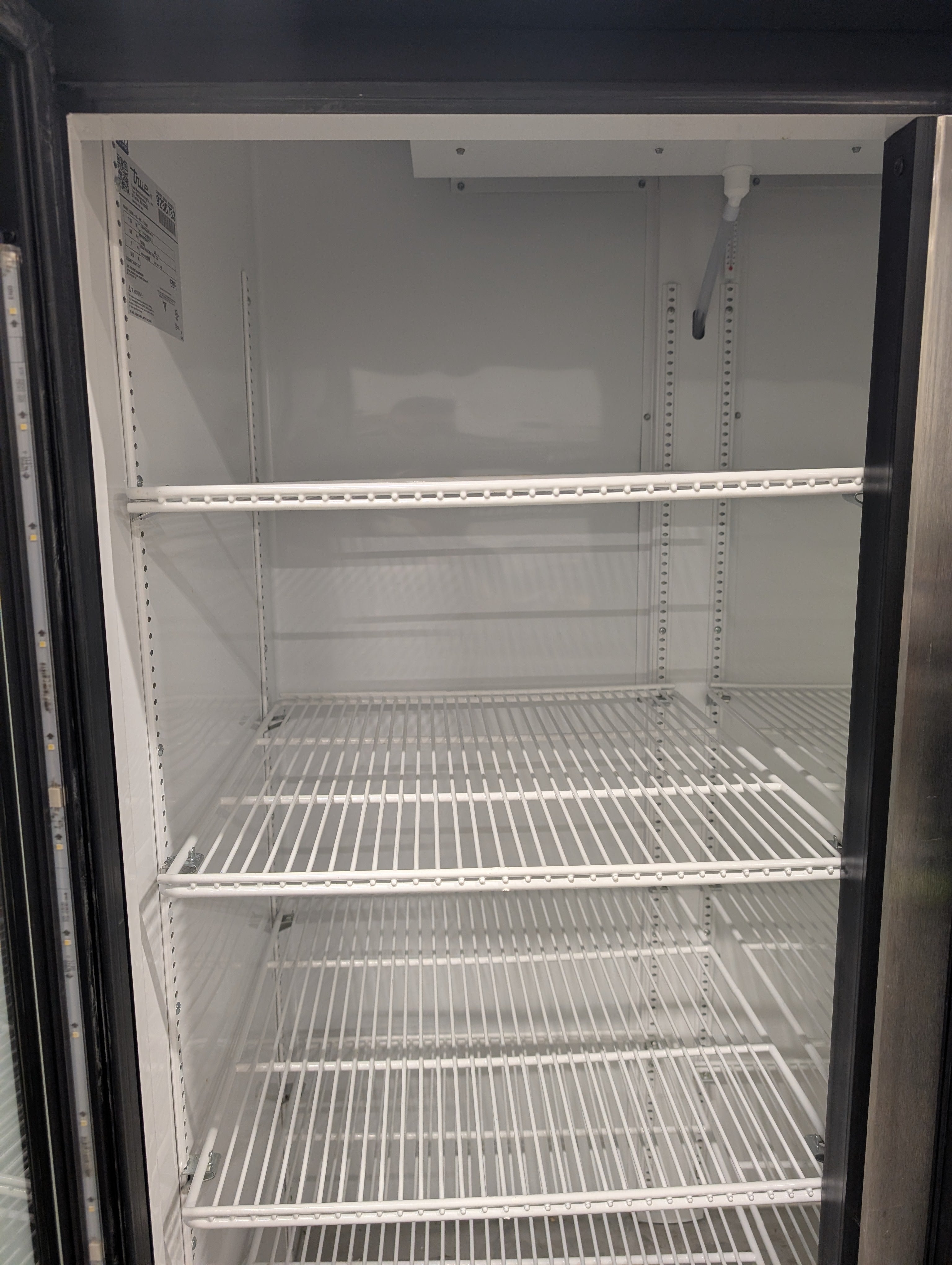 TRUE Commercial Double Glass Door Merchandiser