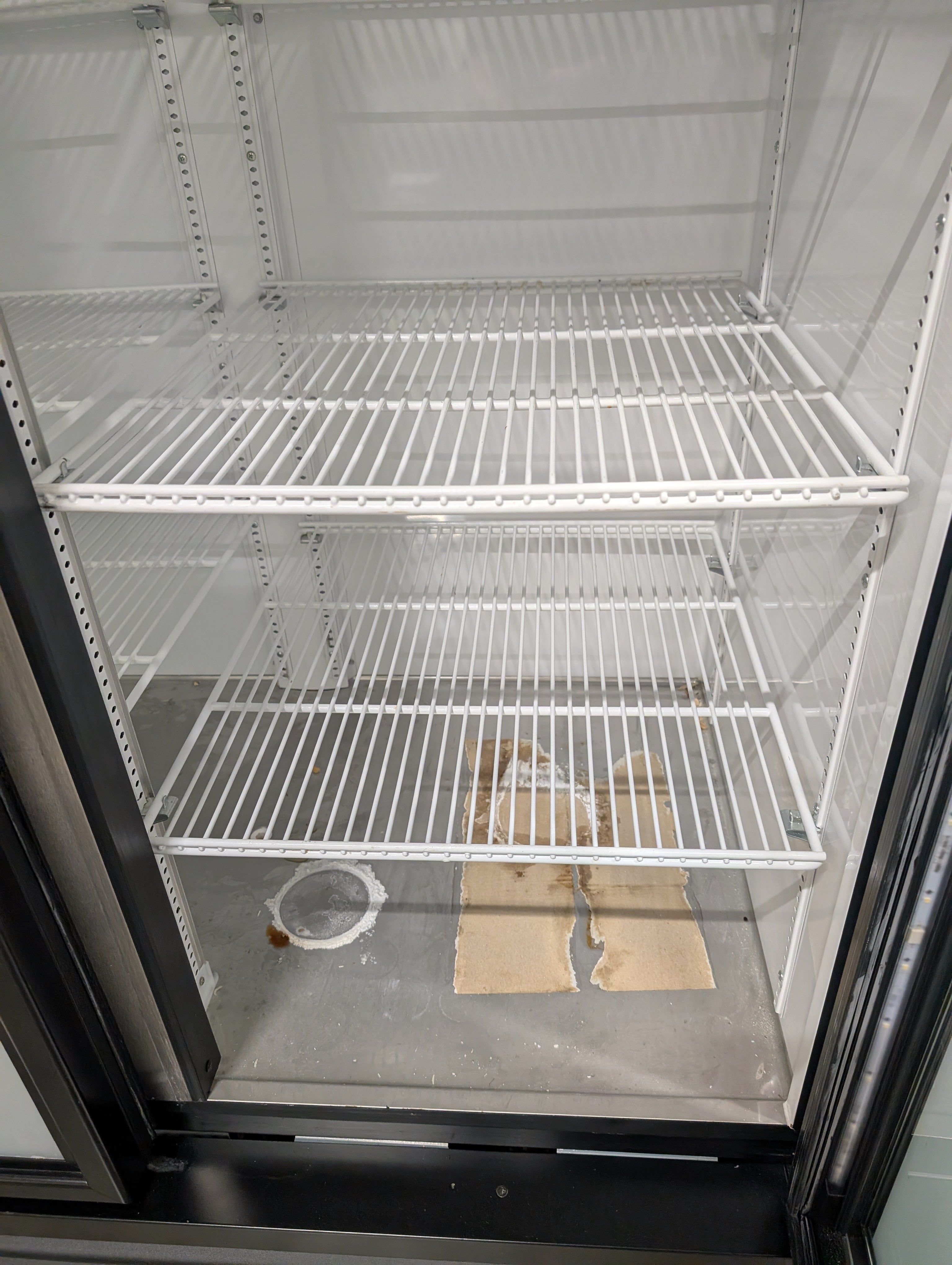 TRUE Commercial Double Glass Door Merchandiser