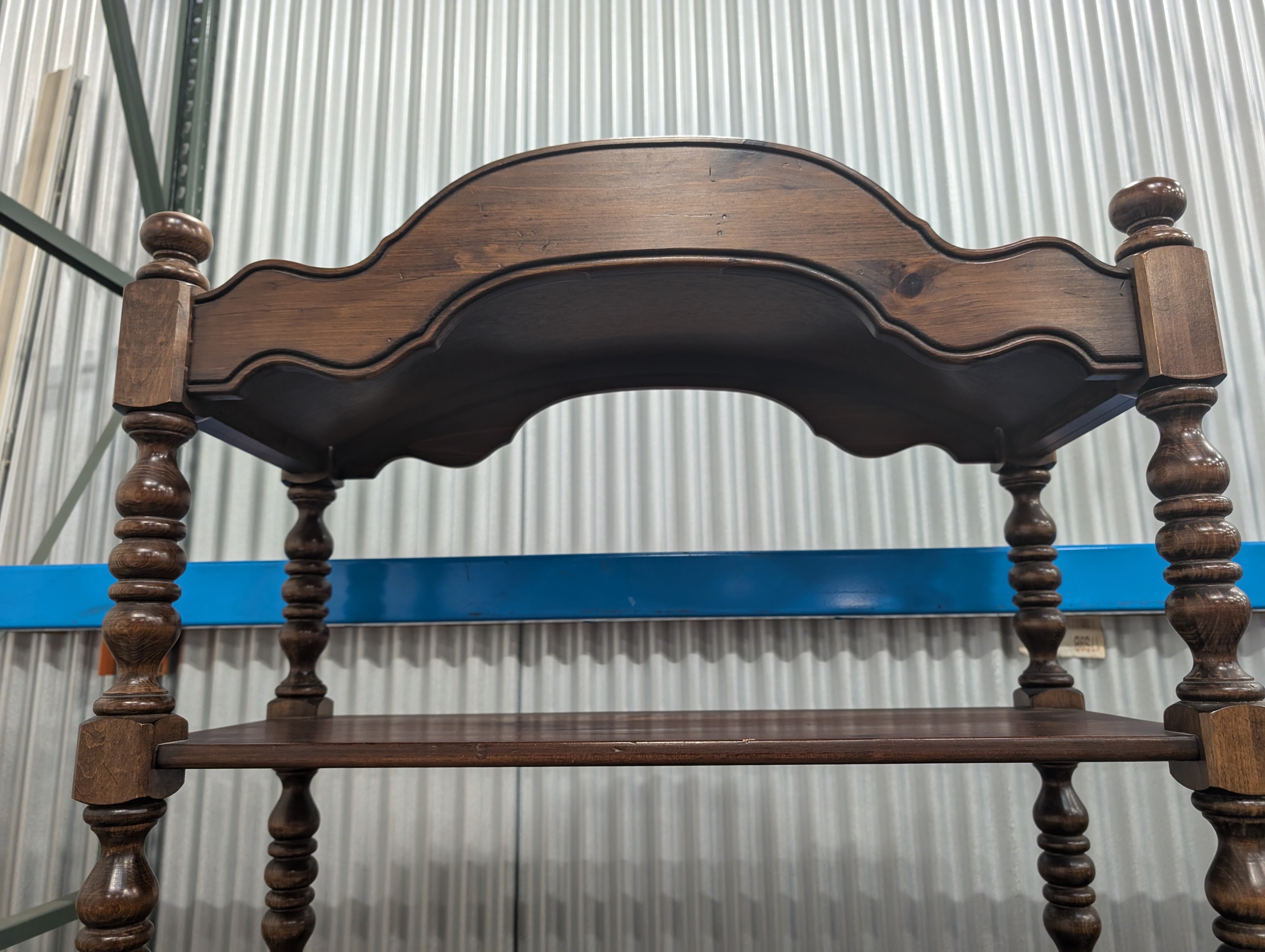 Traditional Dark Wood Display Shelf with Cabinet Base