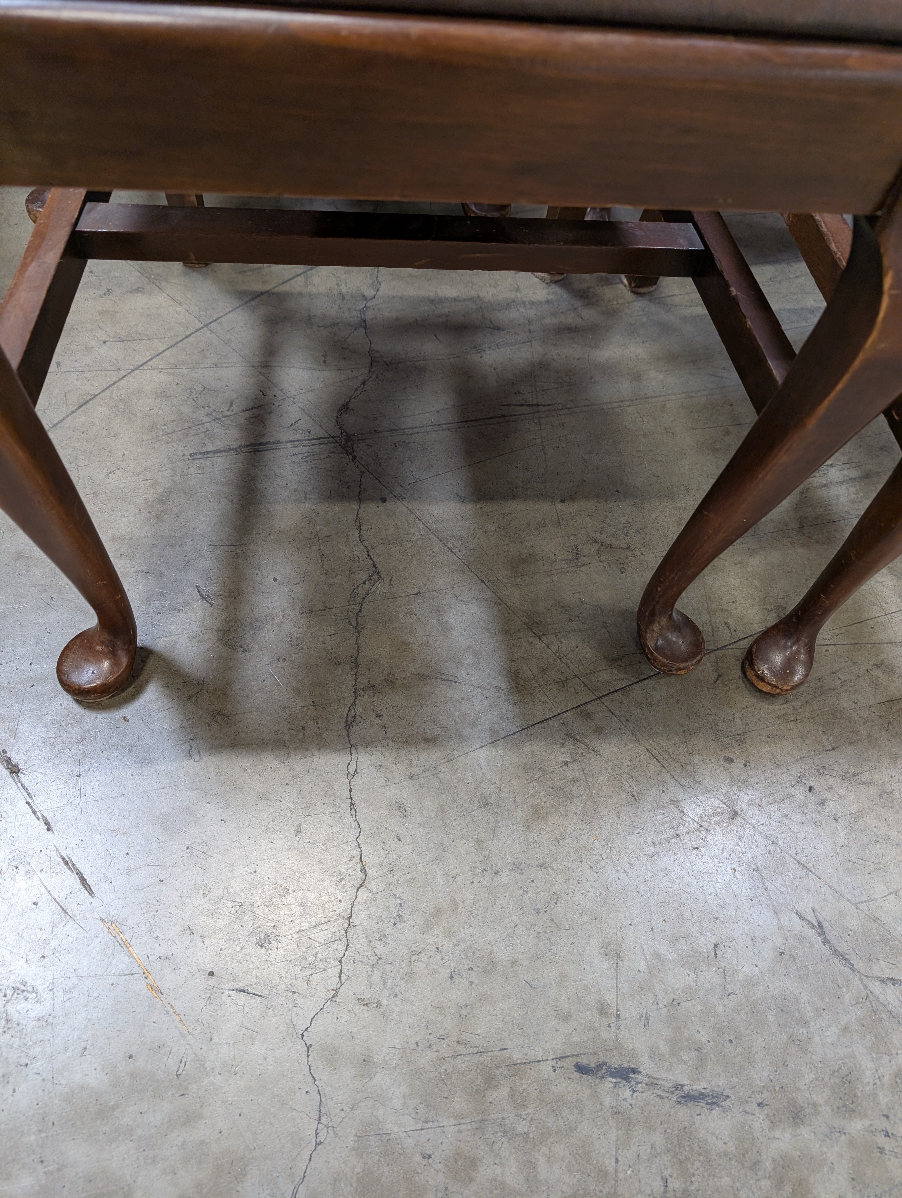 Antique Dark Wood Round Dining Table with six Dining Chairs