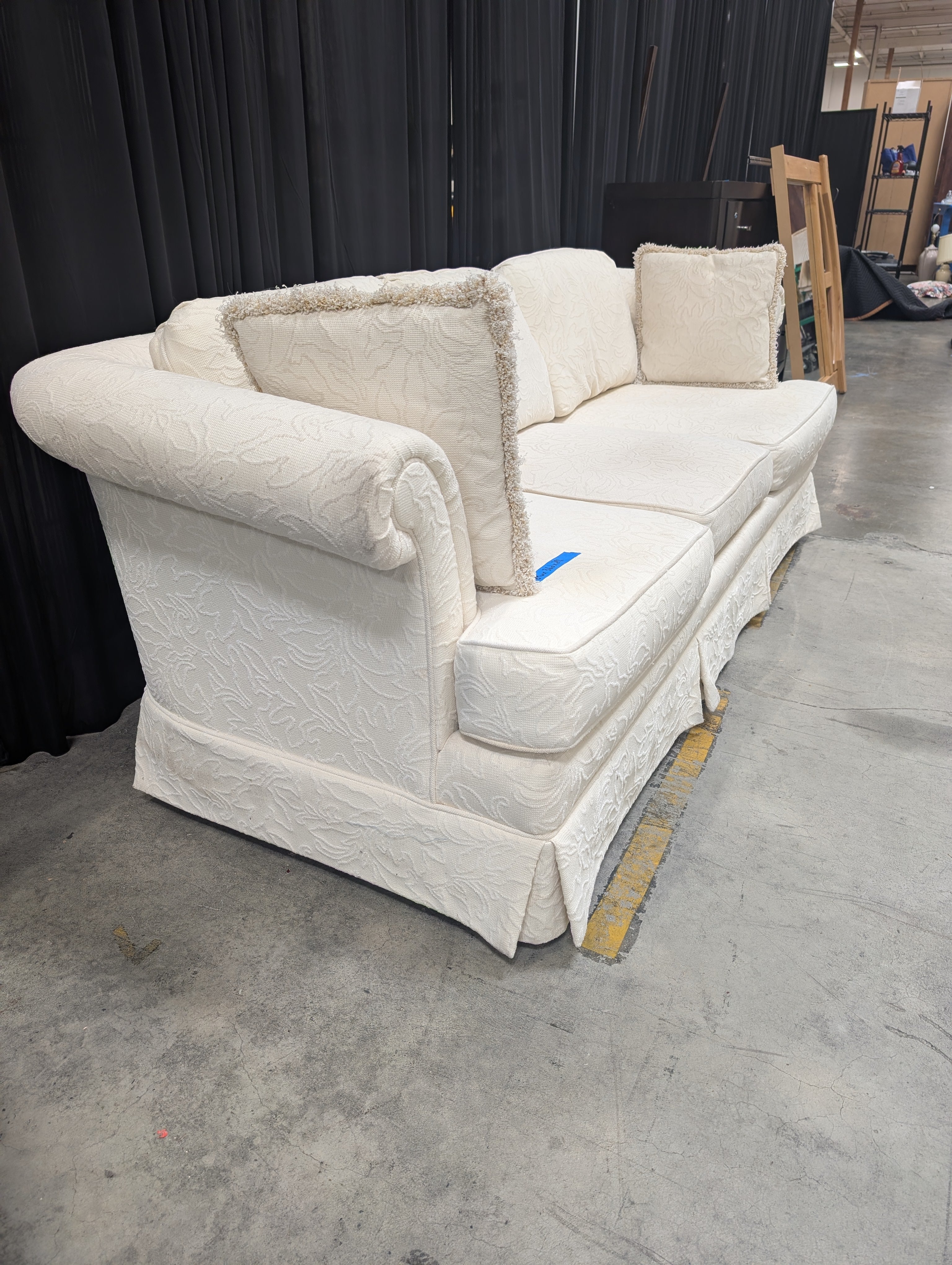 Off-White Traditional Three-Cushion Couch