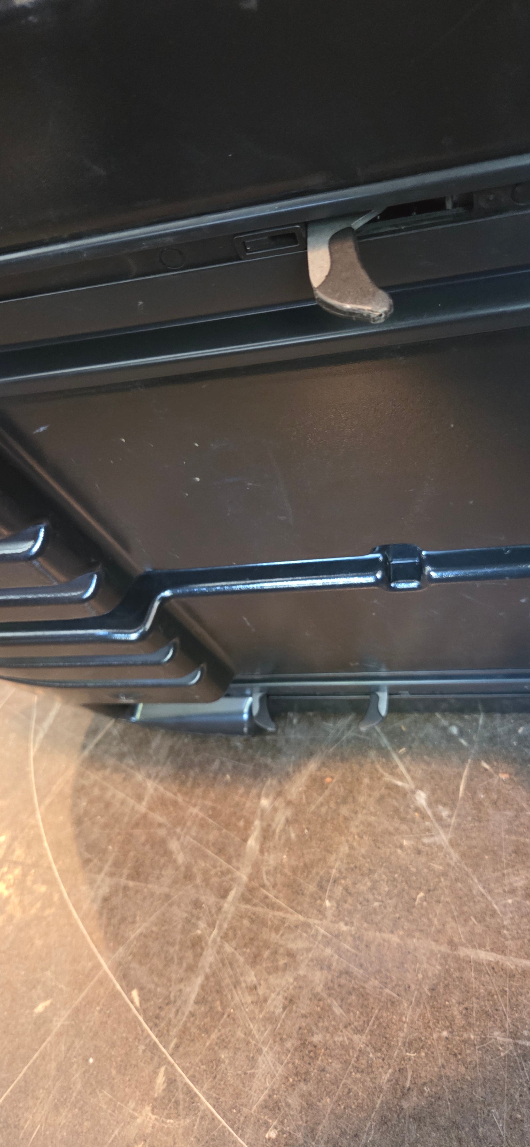 Maserati Cargo Box 410L with Key - One Latch is Broken