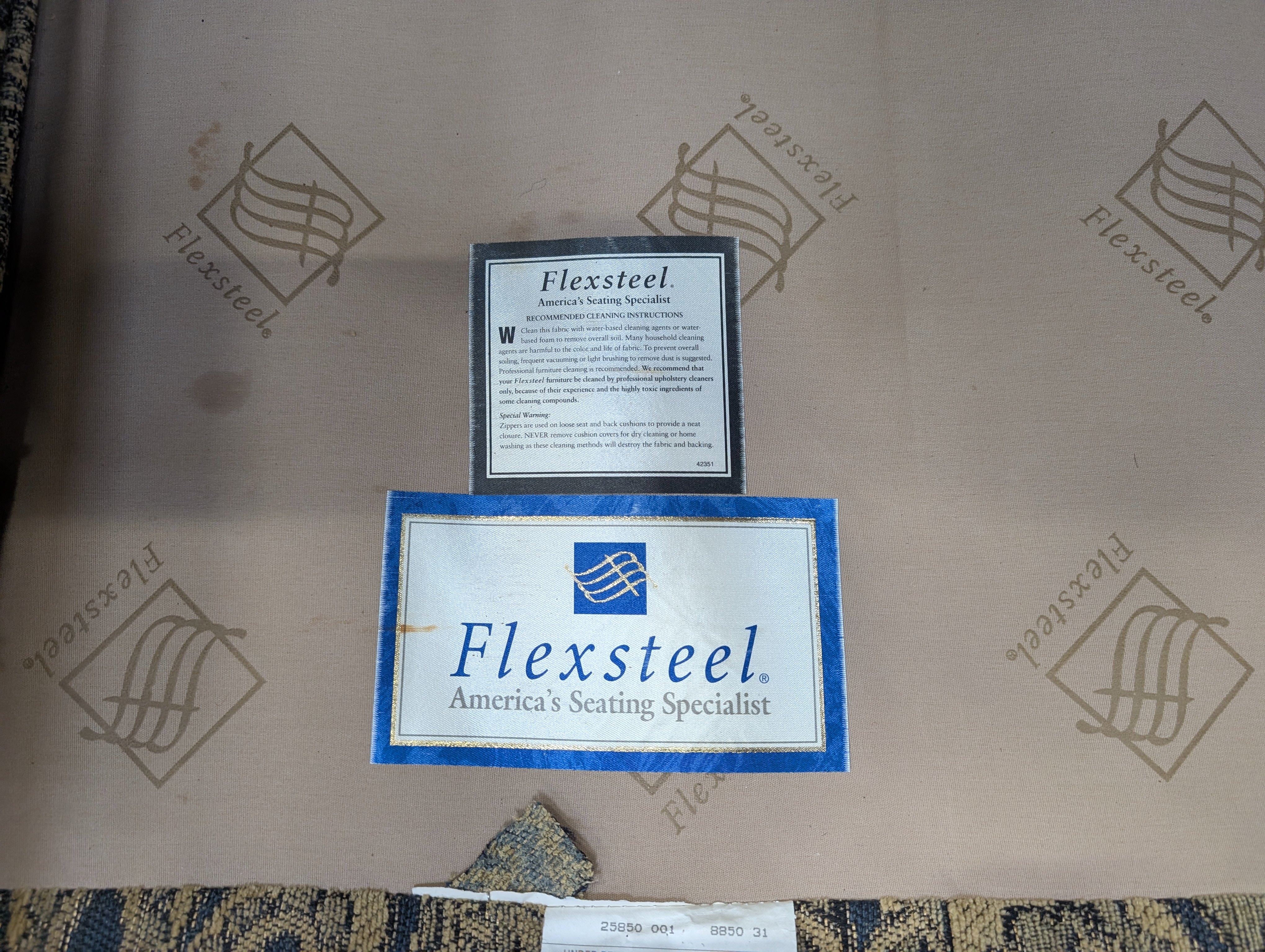 Flexsteel Ornate Damask Pattern Sofa
