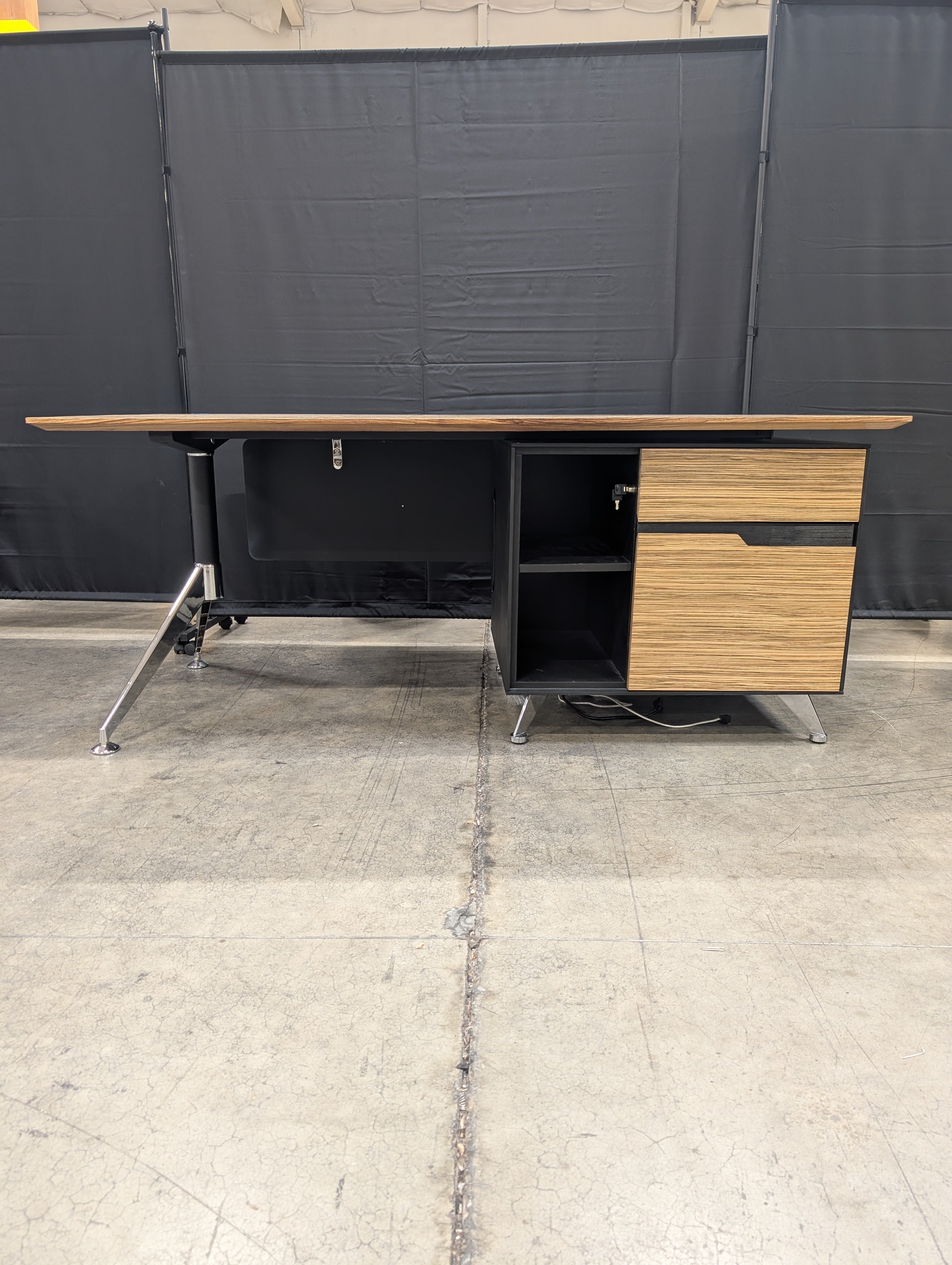 Modern Wood Grain Office Desk with Storage Cabinet