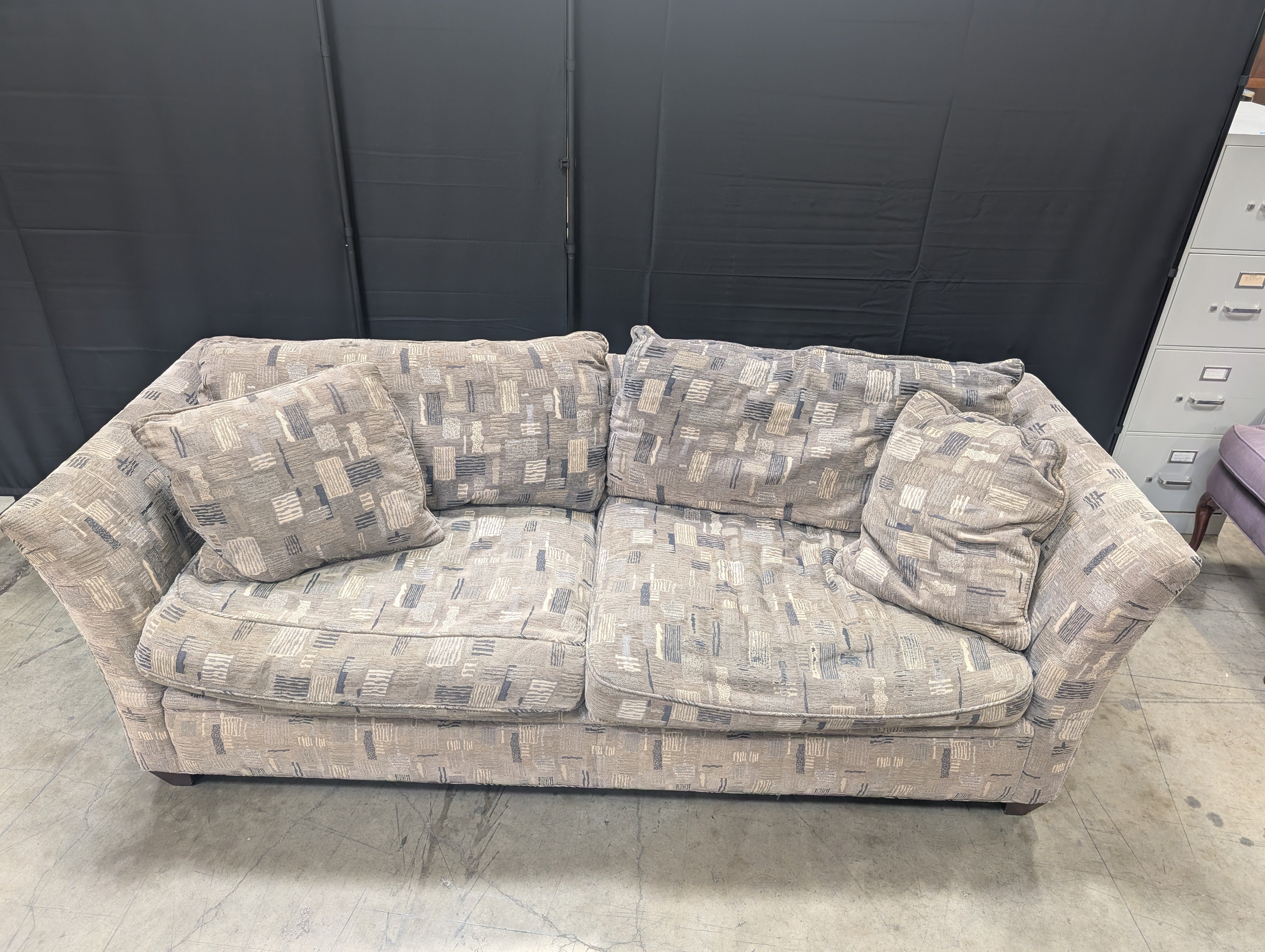 Upholstered Three-Seater Sofa with Abstract Geometric Pattern
