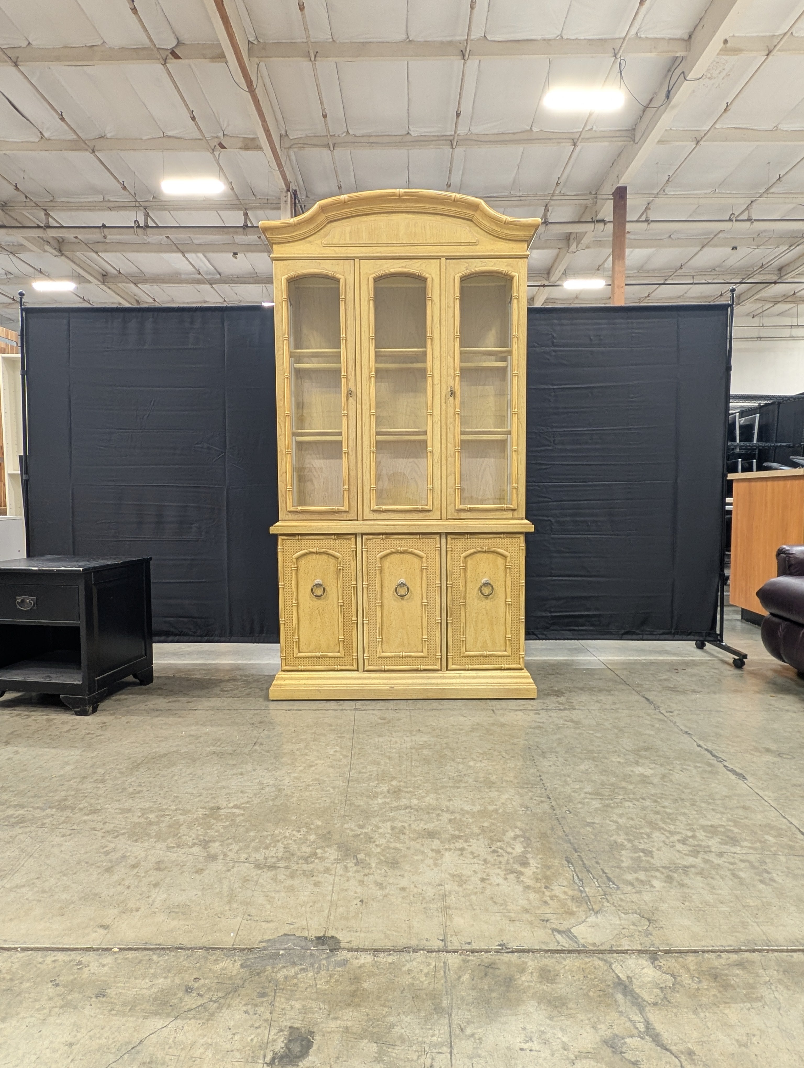 Vintage Chinoiserie Style Display Cabinet with Bamboo Detailing