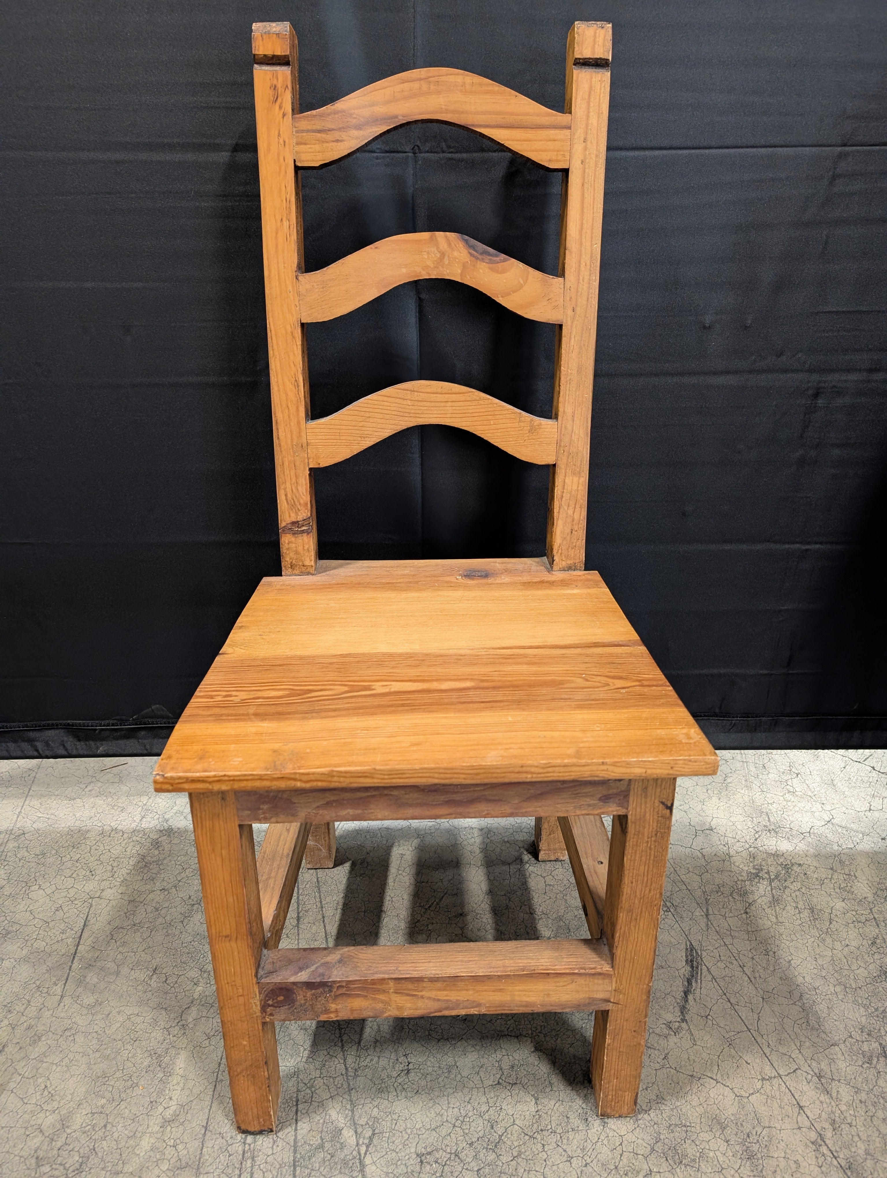 Rustic Solid Wood Ladder Back Dining Chair