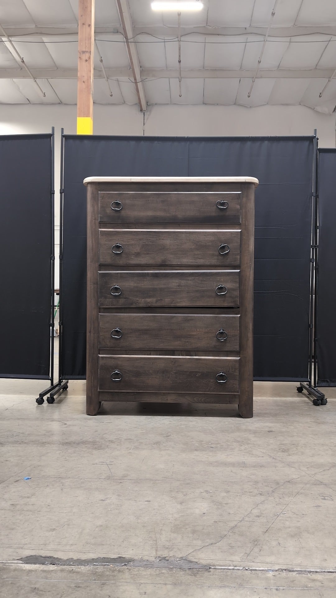 Bassett Furniture Five-Drawer Dark Wood Chest 20150251