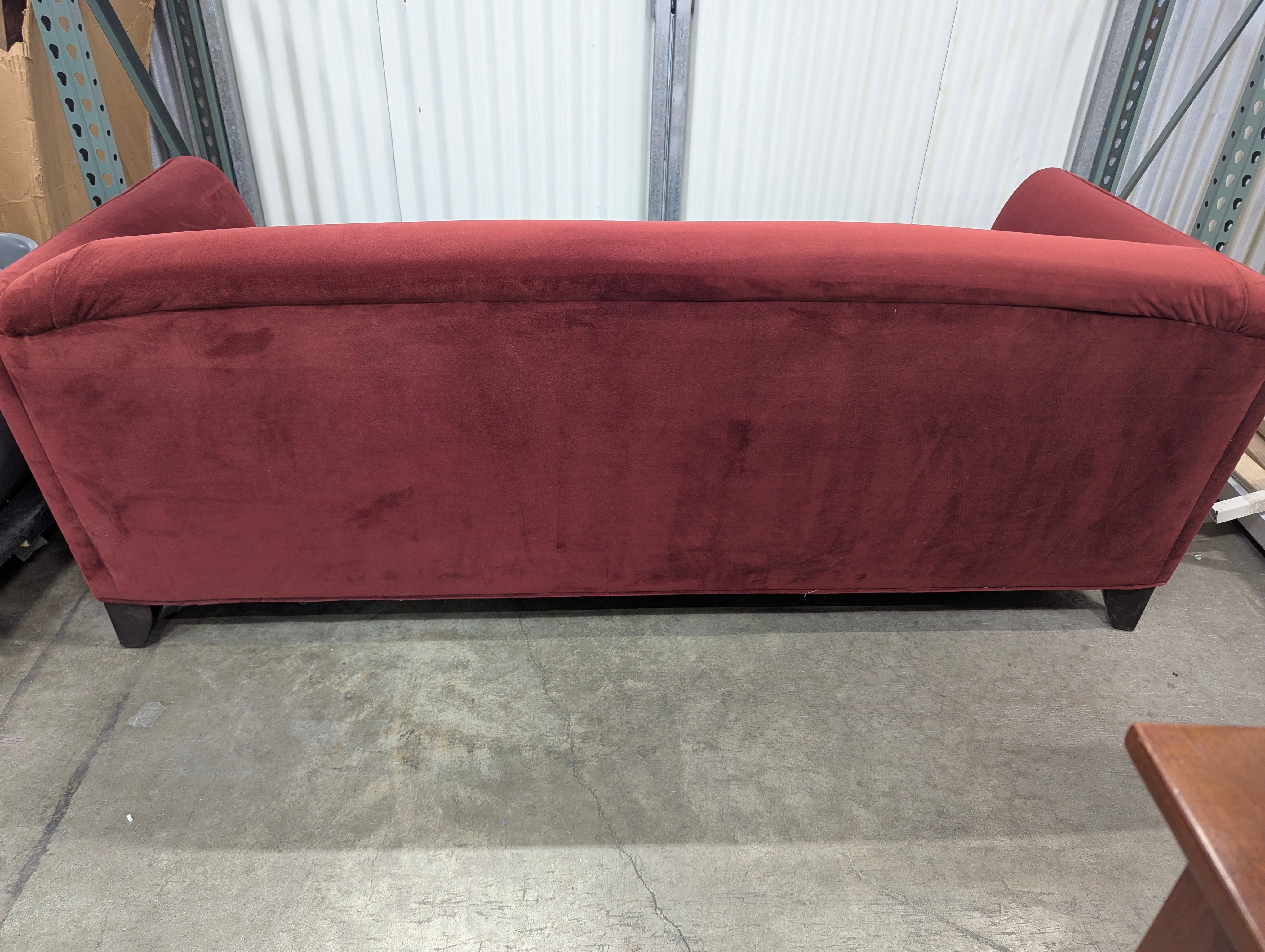 Stylish Red Velvet Daybed Couch