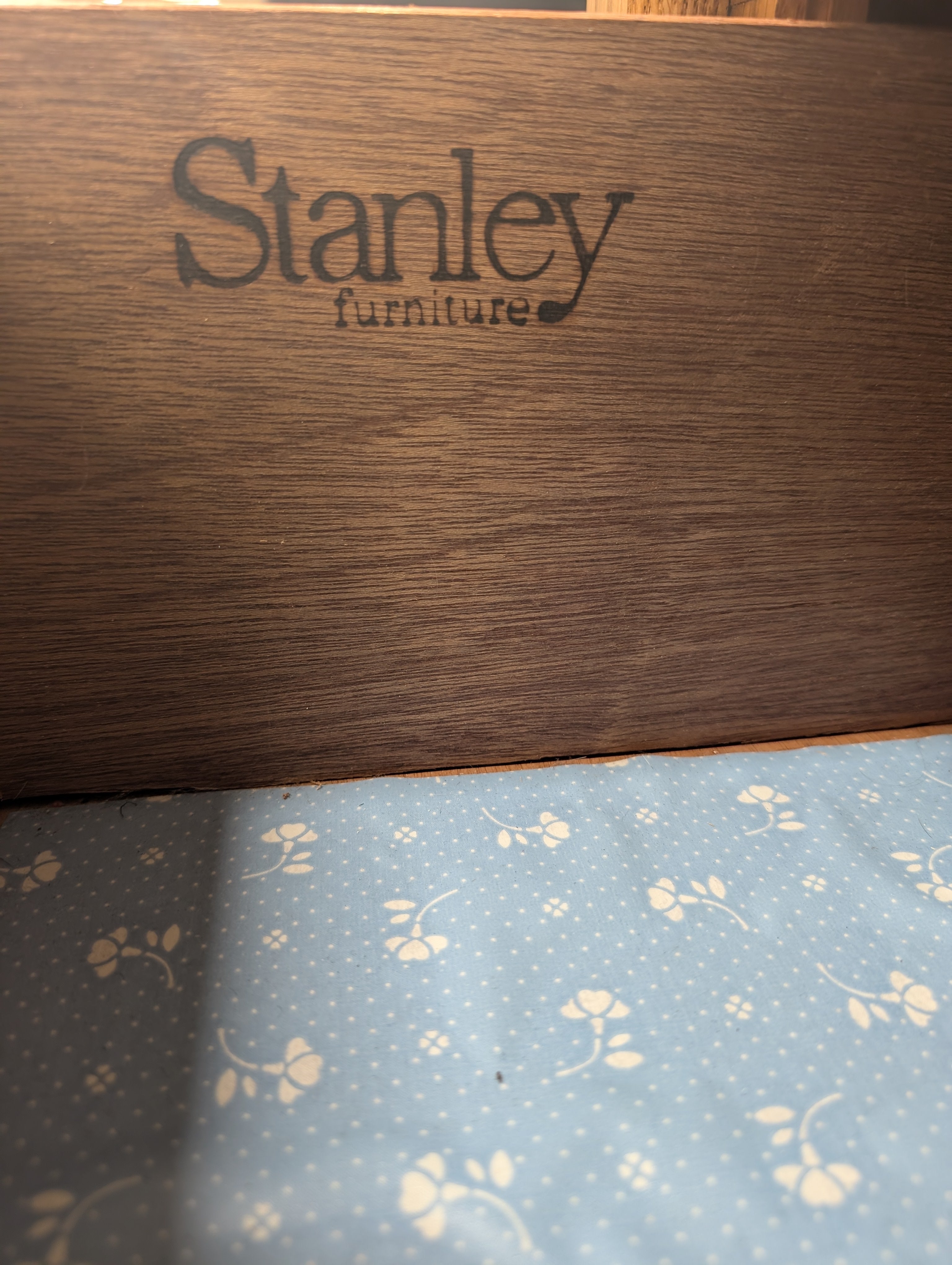 Seven-Drawer Vintage Dresser in Golden Oak