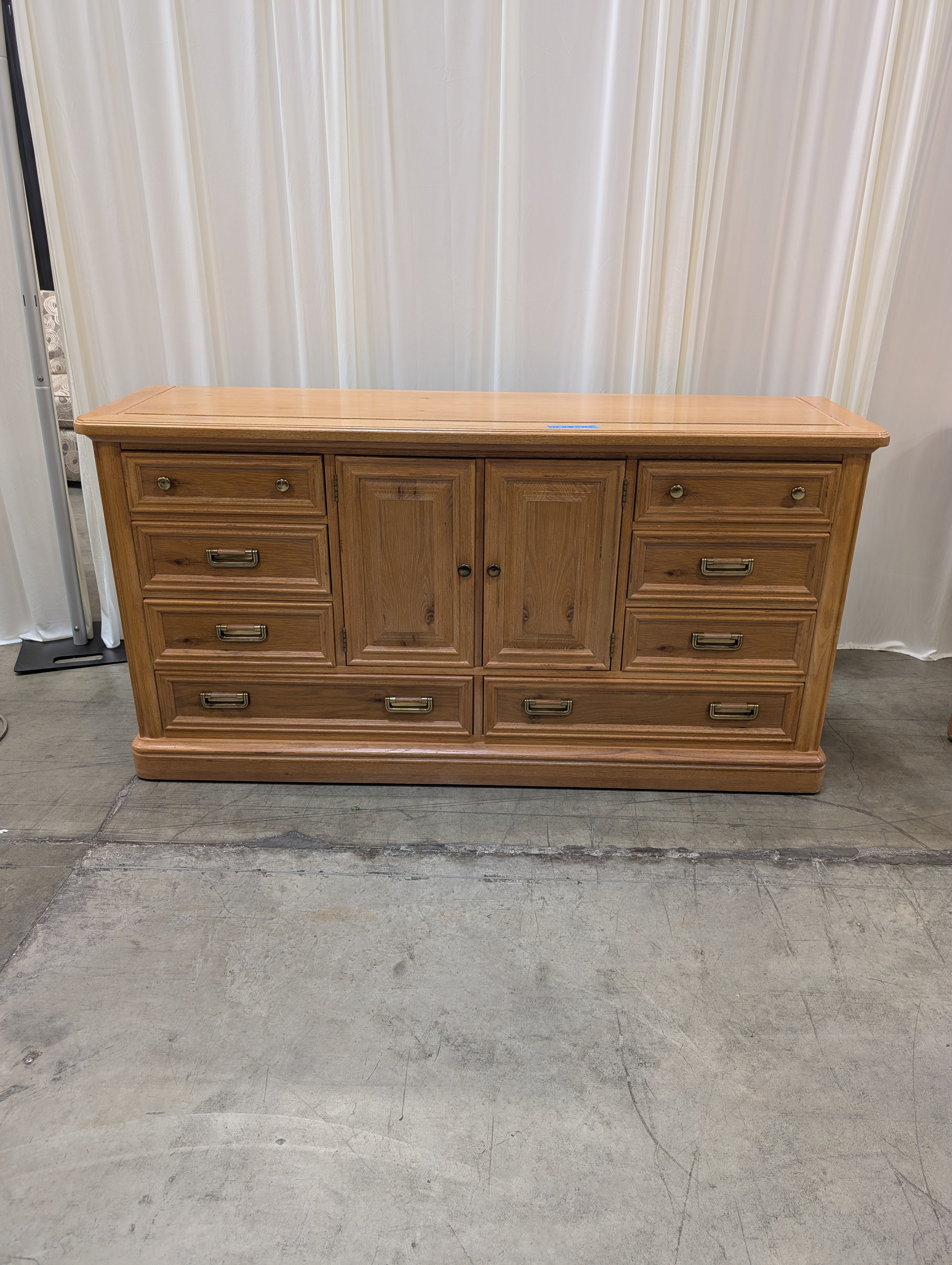 Stanley Furniture Honey Oak Wooden Dresser