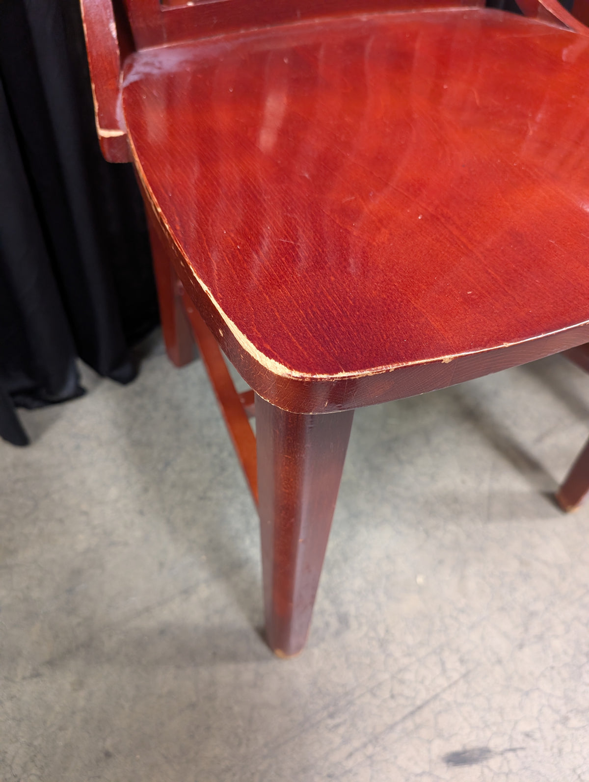 Pair of Slat Back Wooden Dining Chair in Cherry