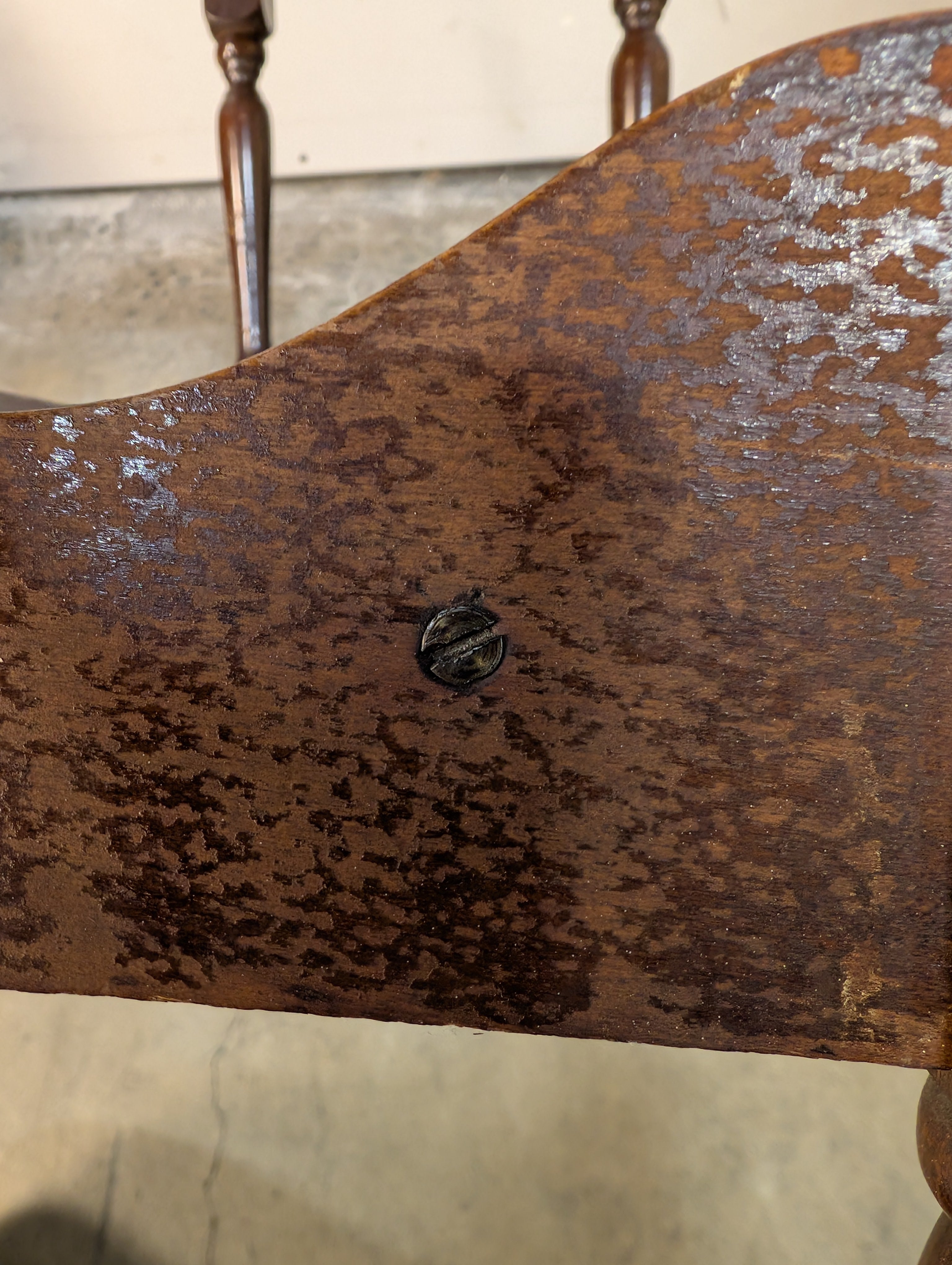 Vintage Wood Accent Table with Turned Legs and Lower Shelf