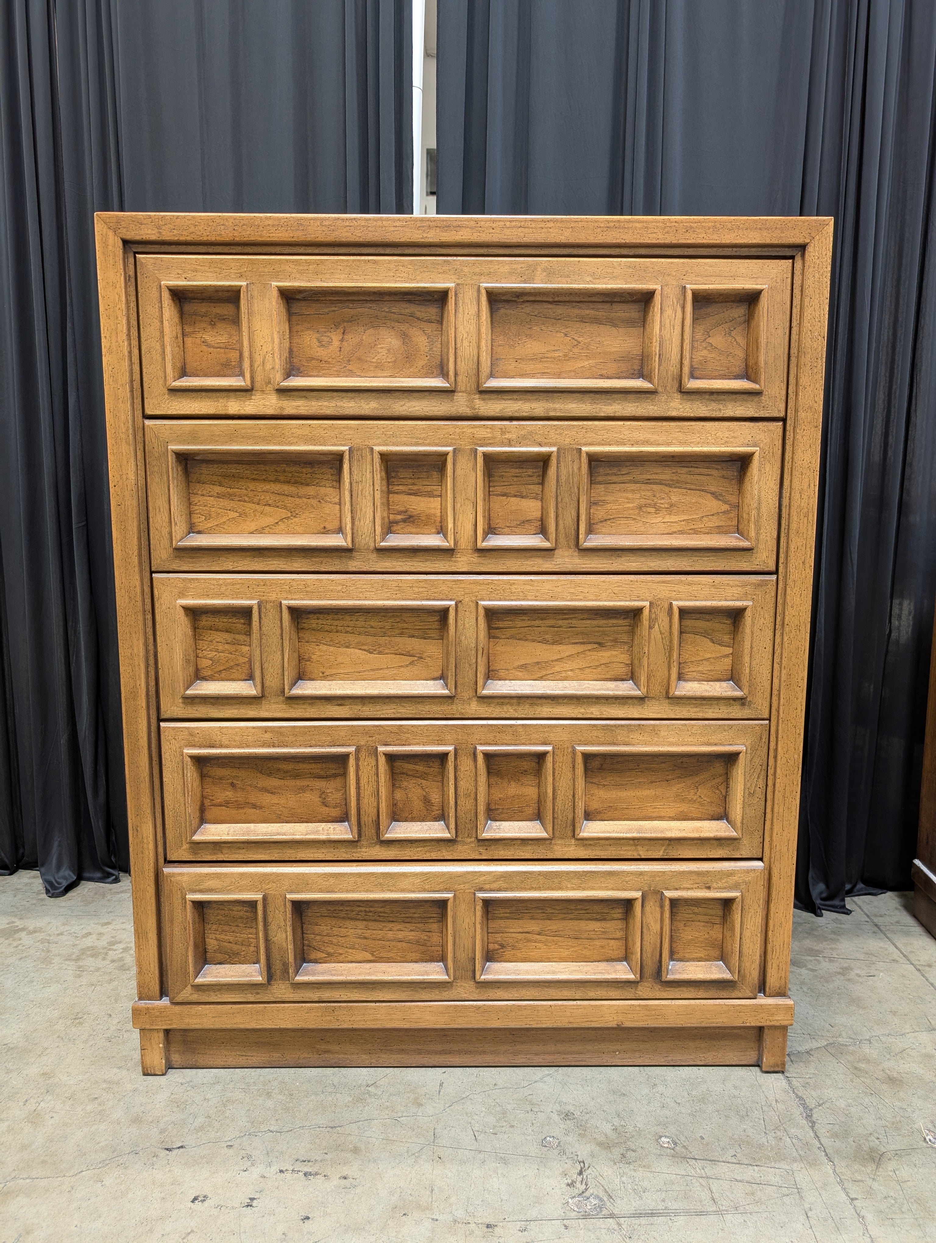 Drexel Five Drawer Wood Dresser in Honey Oak