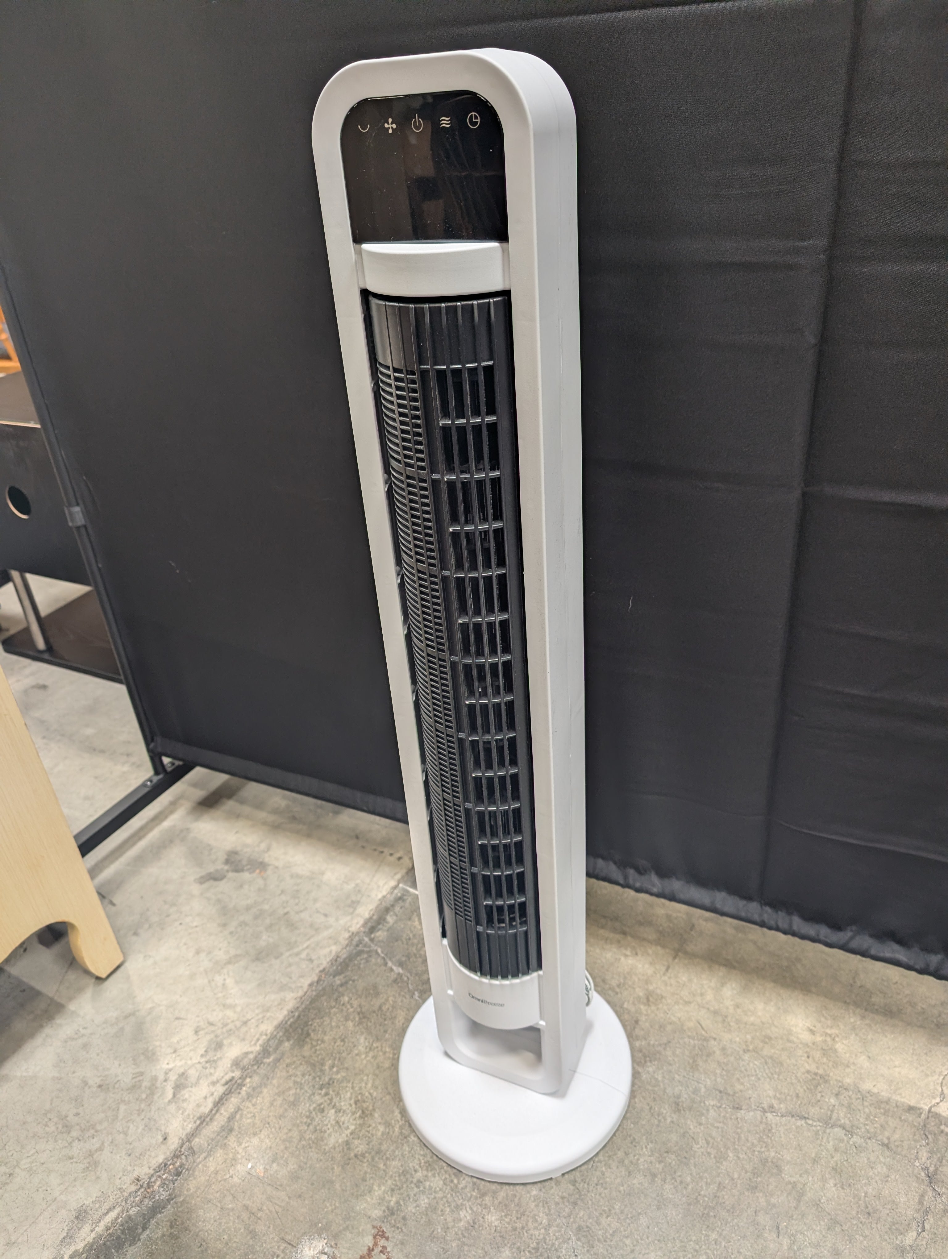 Modern White Oscillating Tower Fan with Remote Control