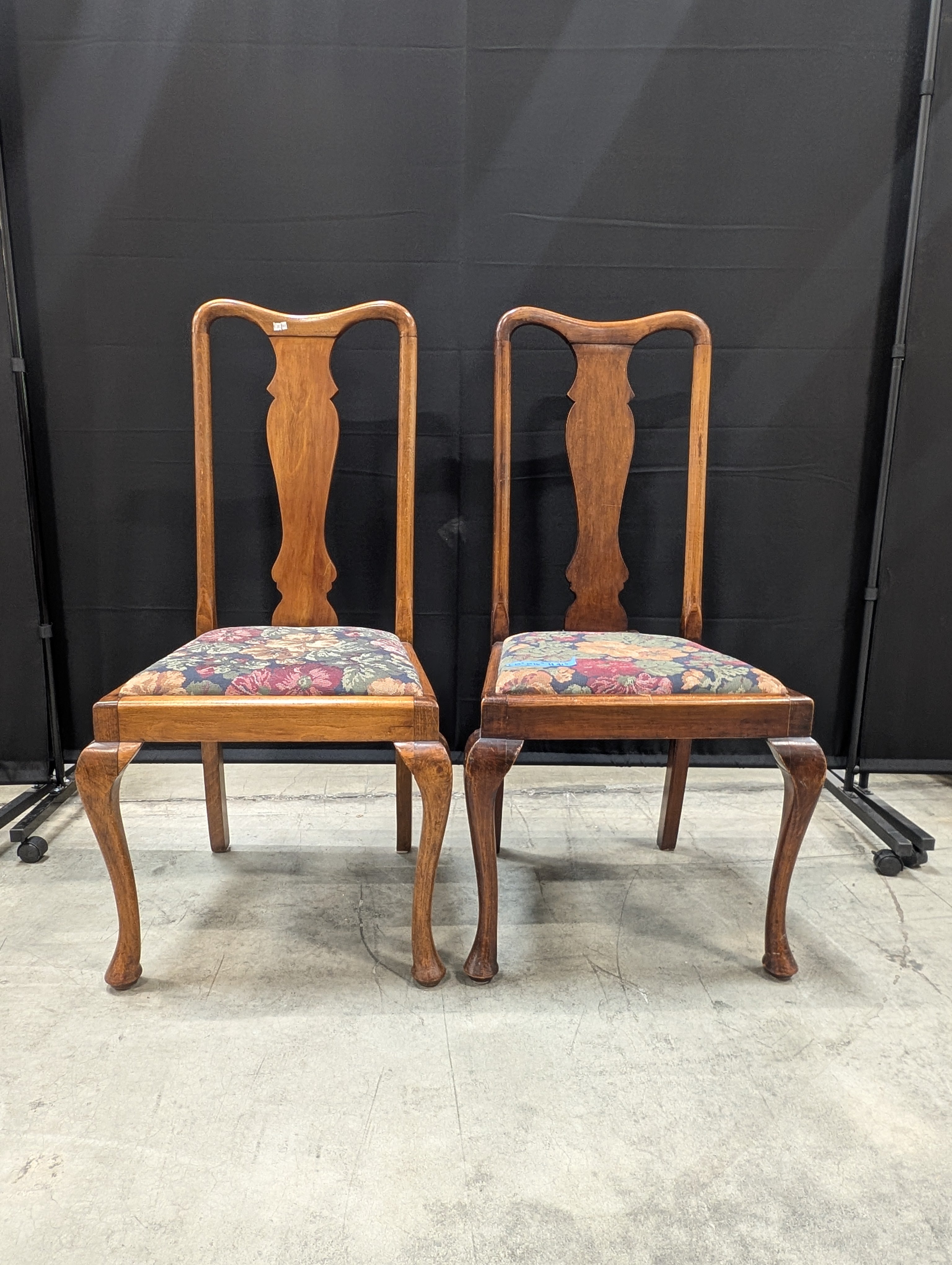 Pair of Traditional Carved Wood Dining Chair with Floral Upholstery