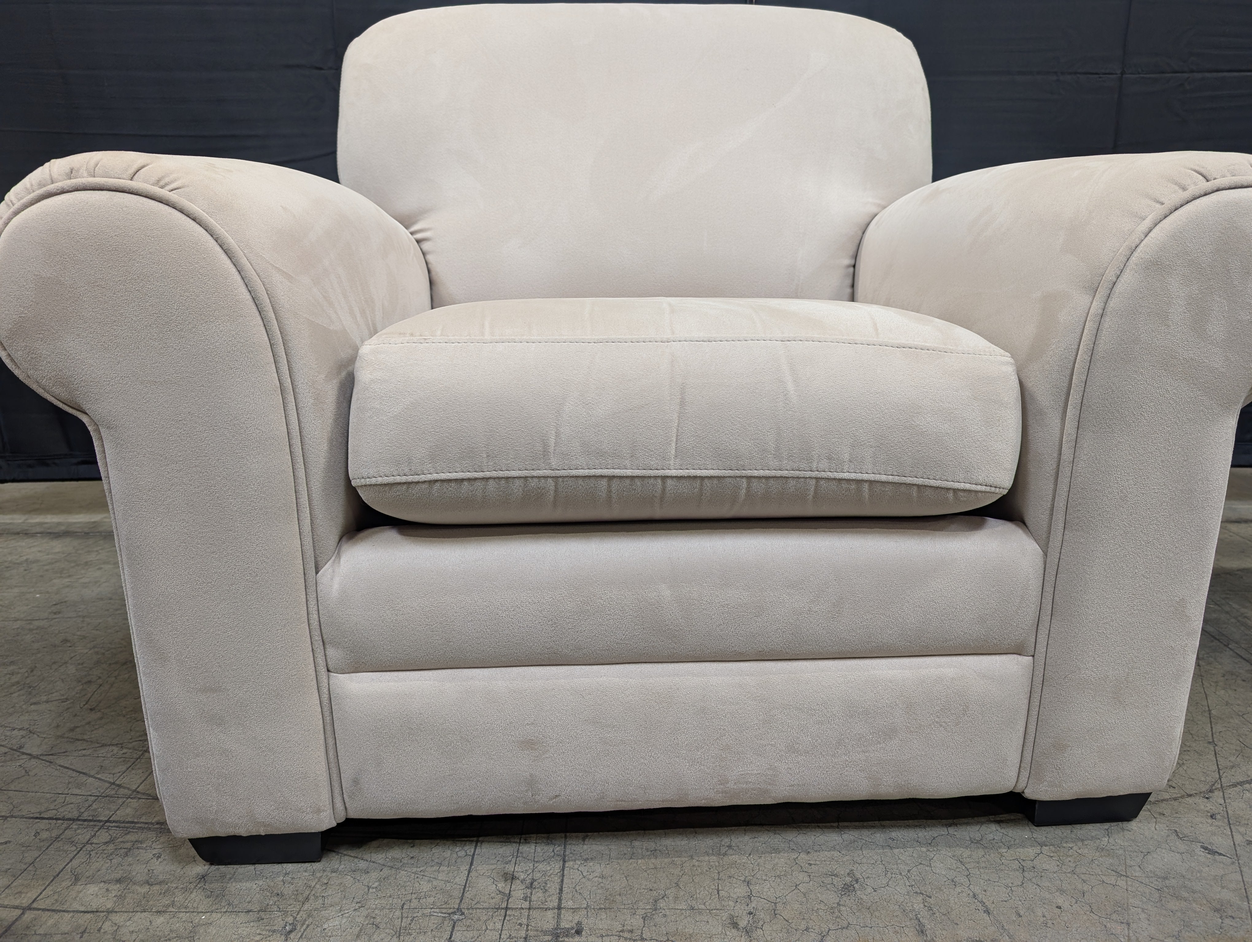 SofaTrend Upholstered Accent Armchair