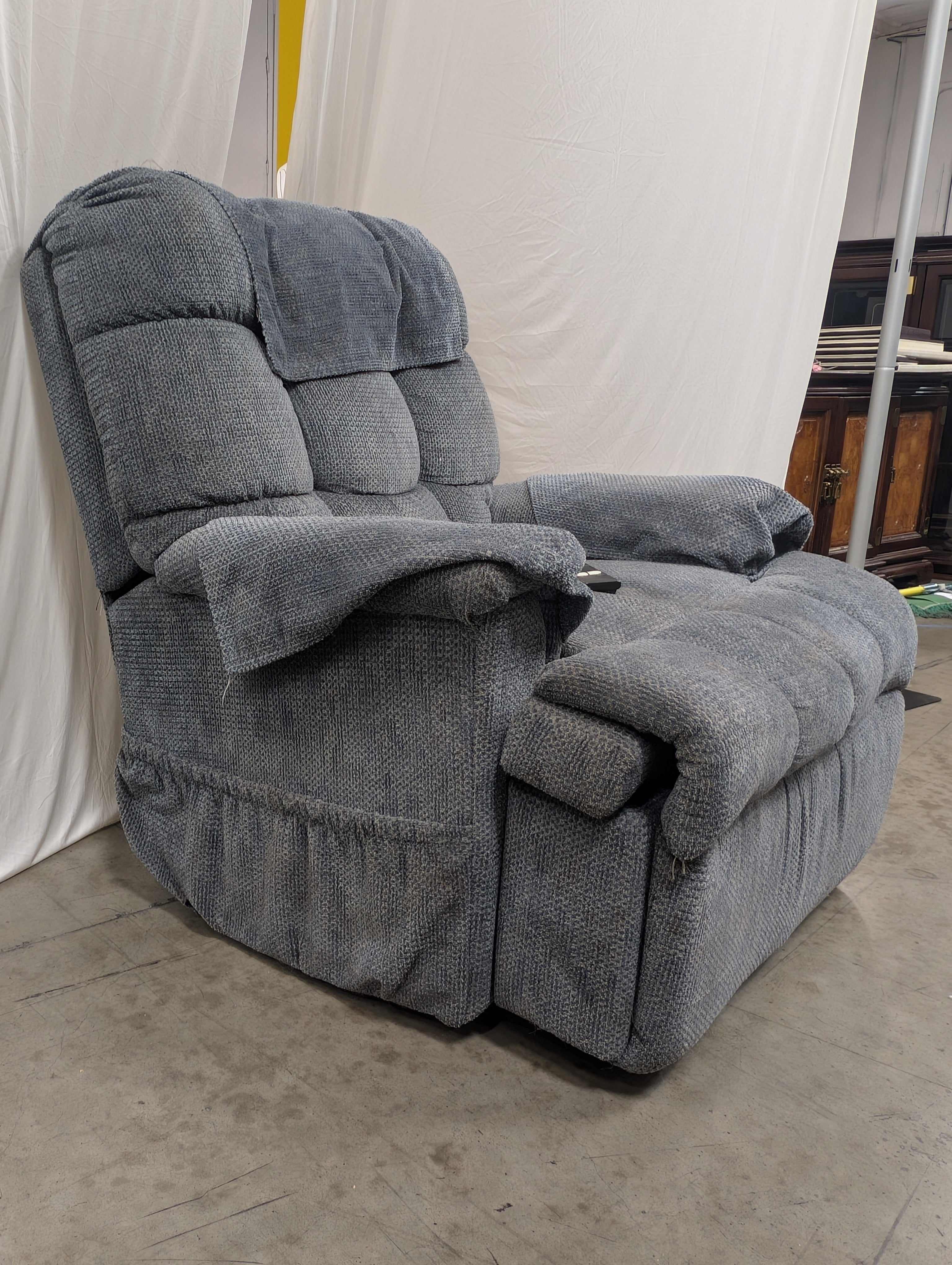Comfortable Grey Fabric Power Recliner Chair