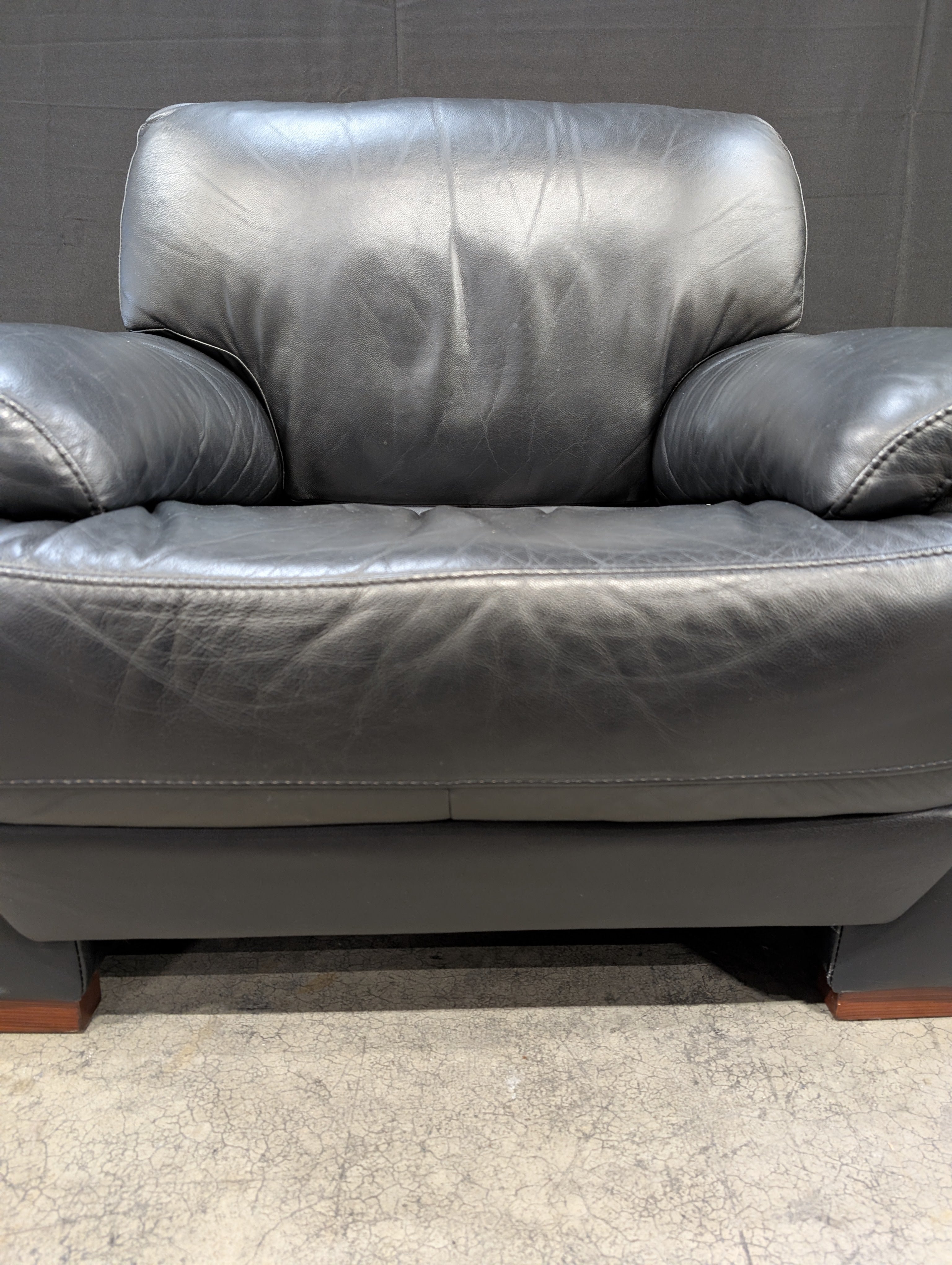 Comfortable Black Leather Club Chair