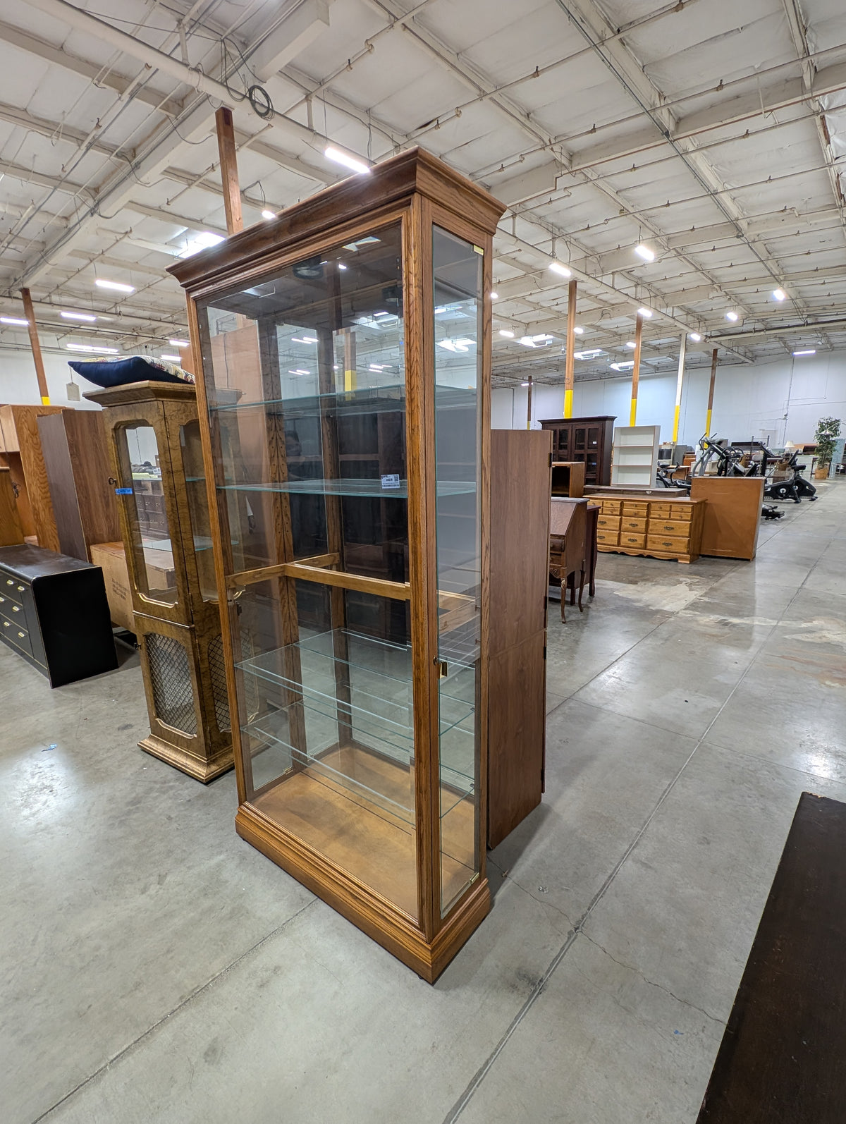 Howard Miller Hardwood Glass Display Cabinet Showcase