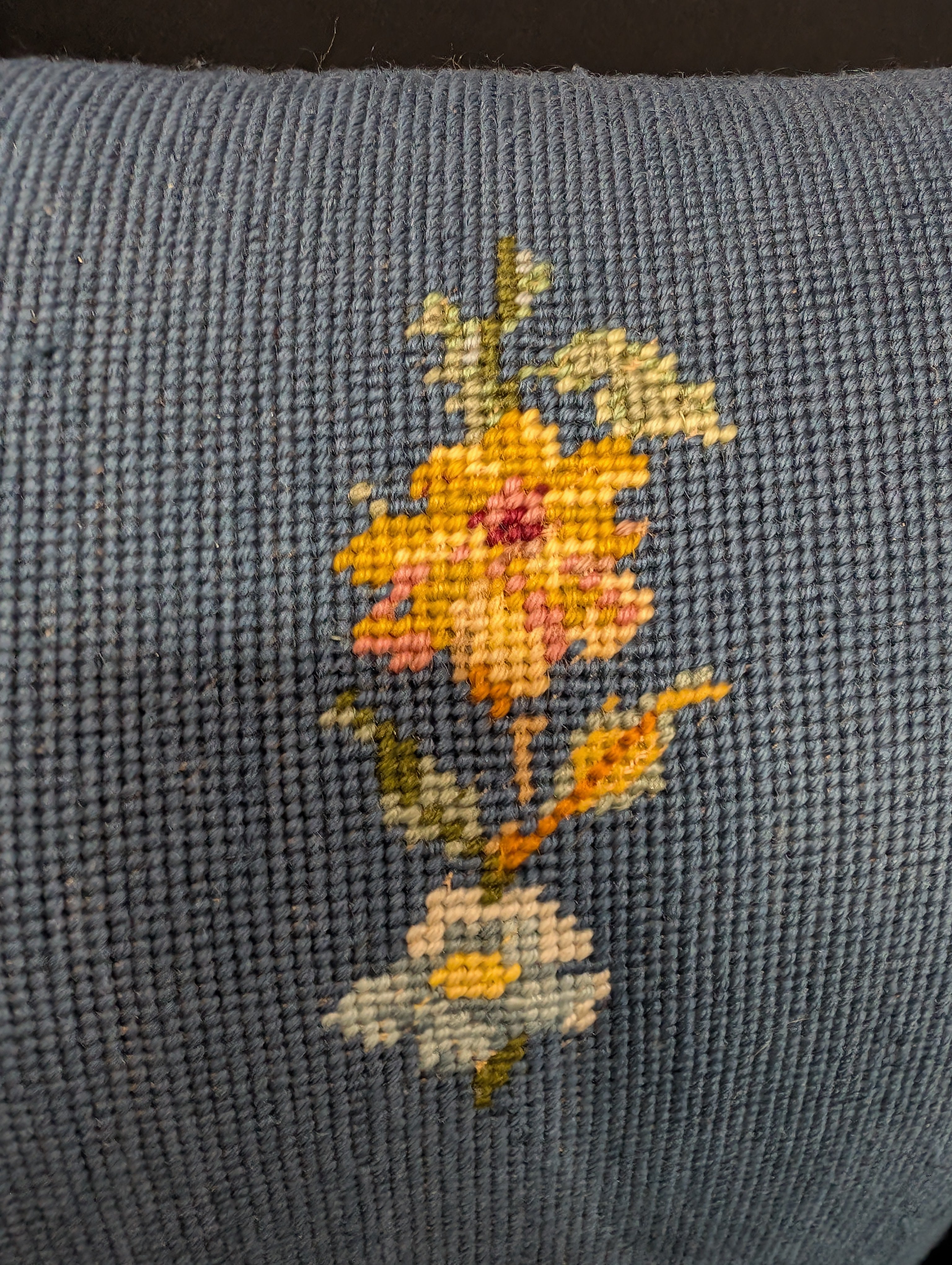 Vintage-Inspired Floral Embroidered Upholstered Settee Sofa