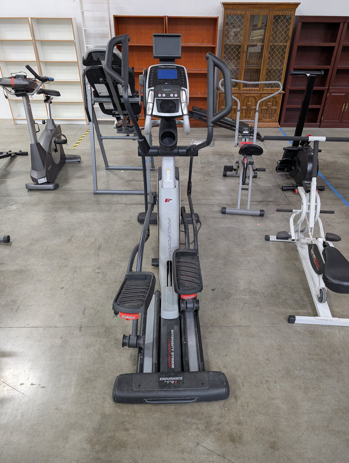 PRO-FORM SMART STRIDE Elliptical Trainer Fitness Machine