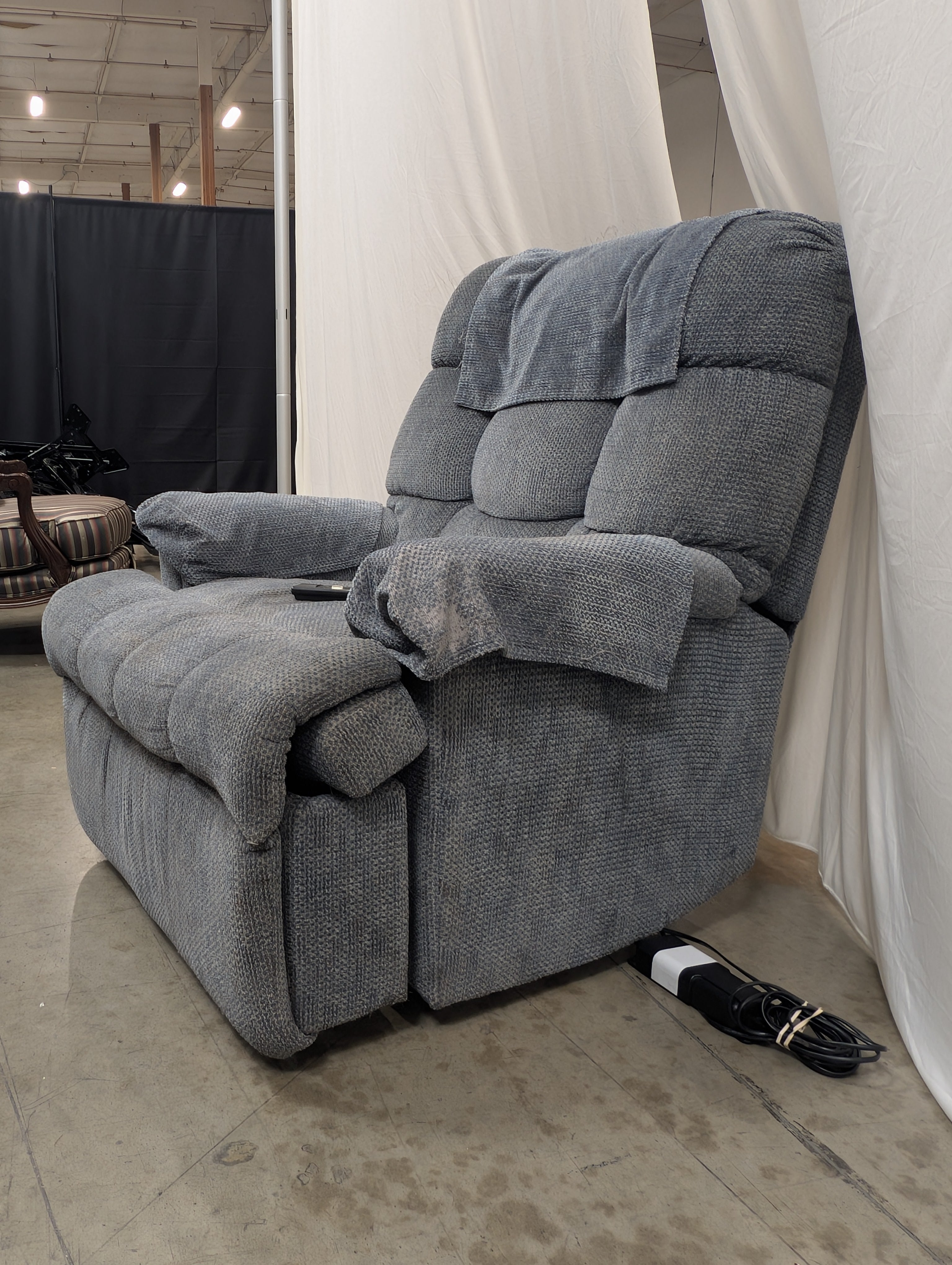 Comfortable Grey Fabric Power Recliner Chair