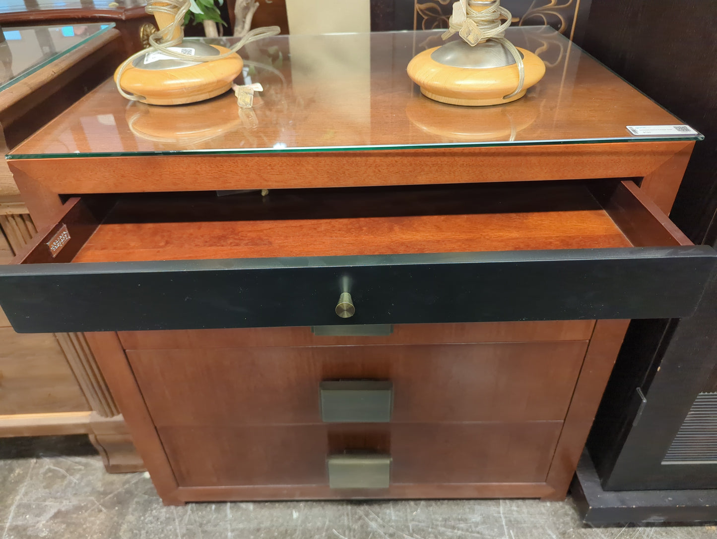 Schoenfeld Interiors 4 Drawer Chest