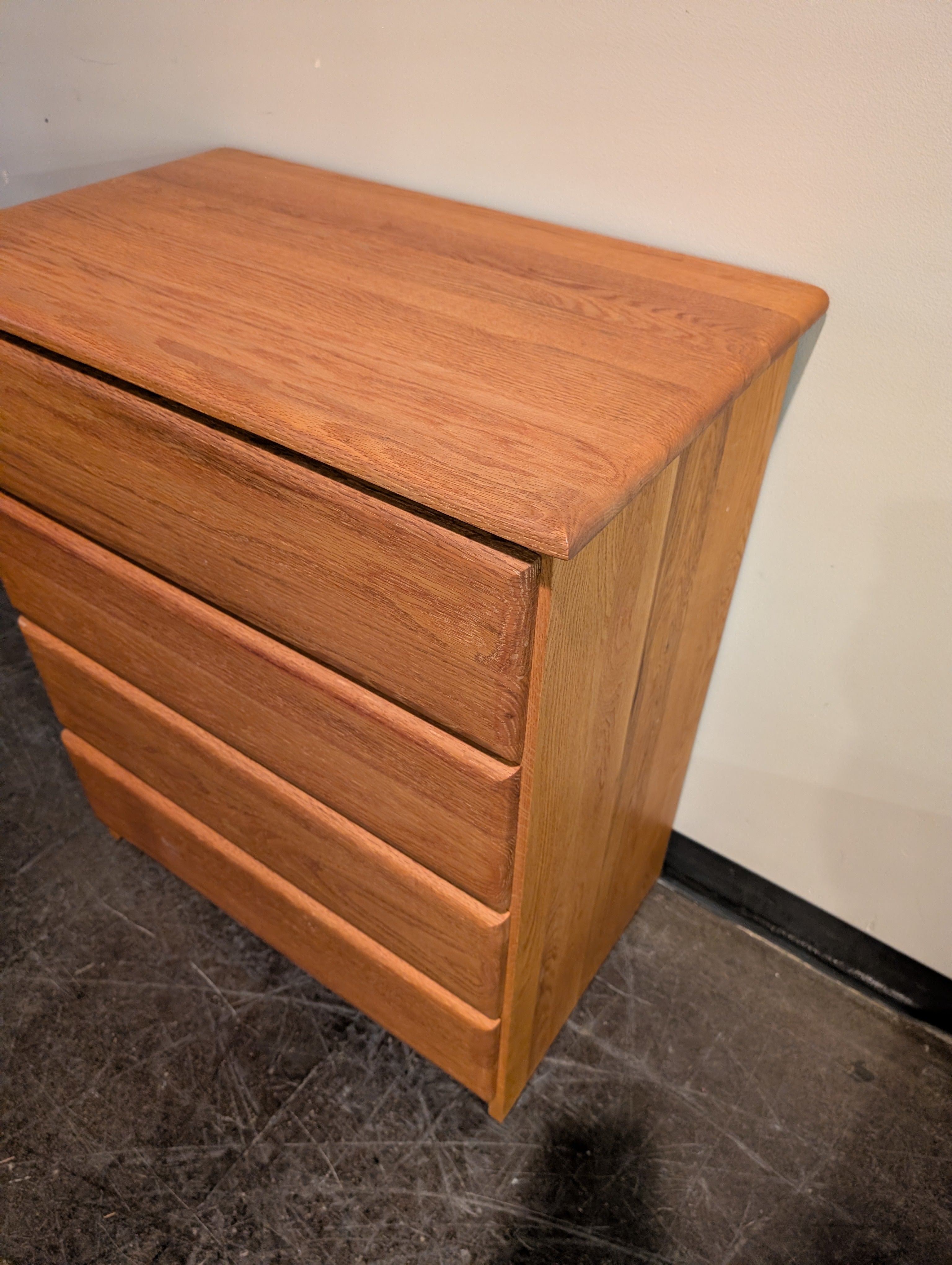 Warm Tone Wood 4-Drawer Chest of Drawers