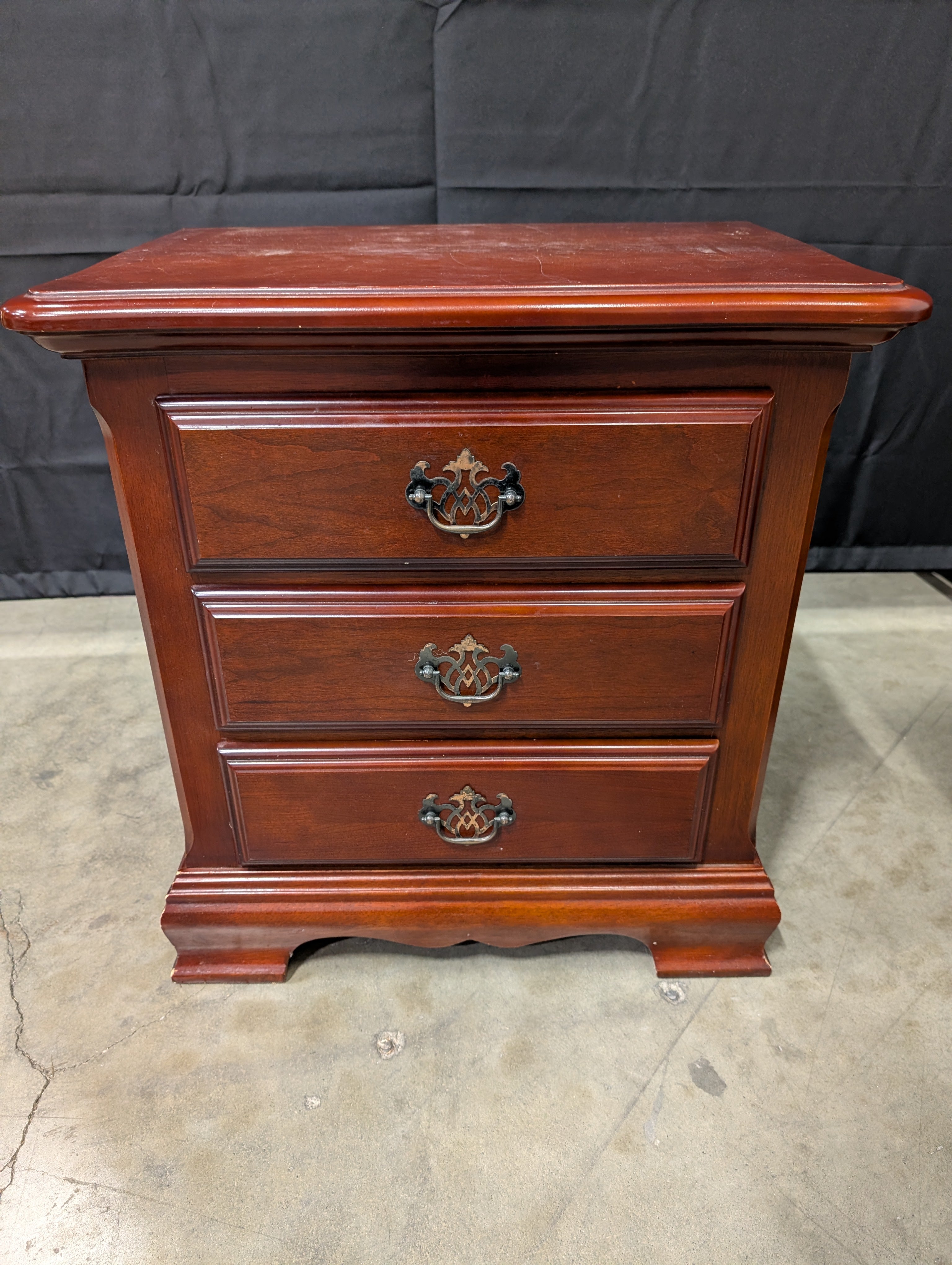 Cherry Finish Wood Nightstand with Three Storage Drawers