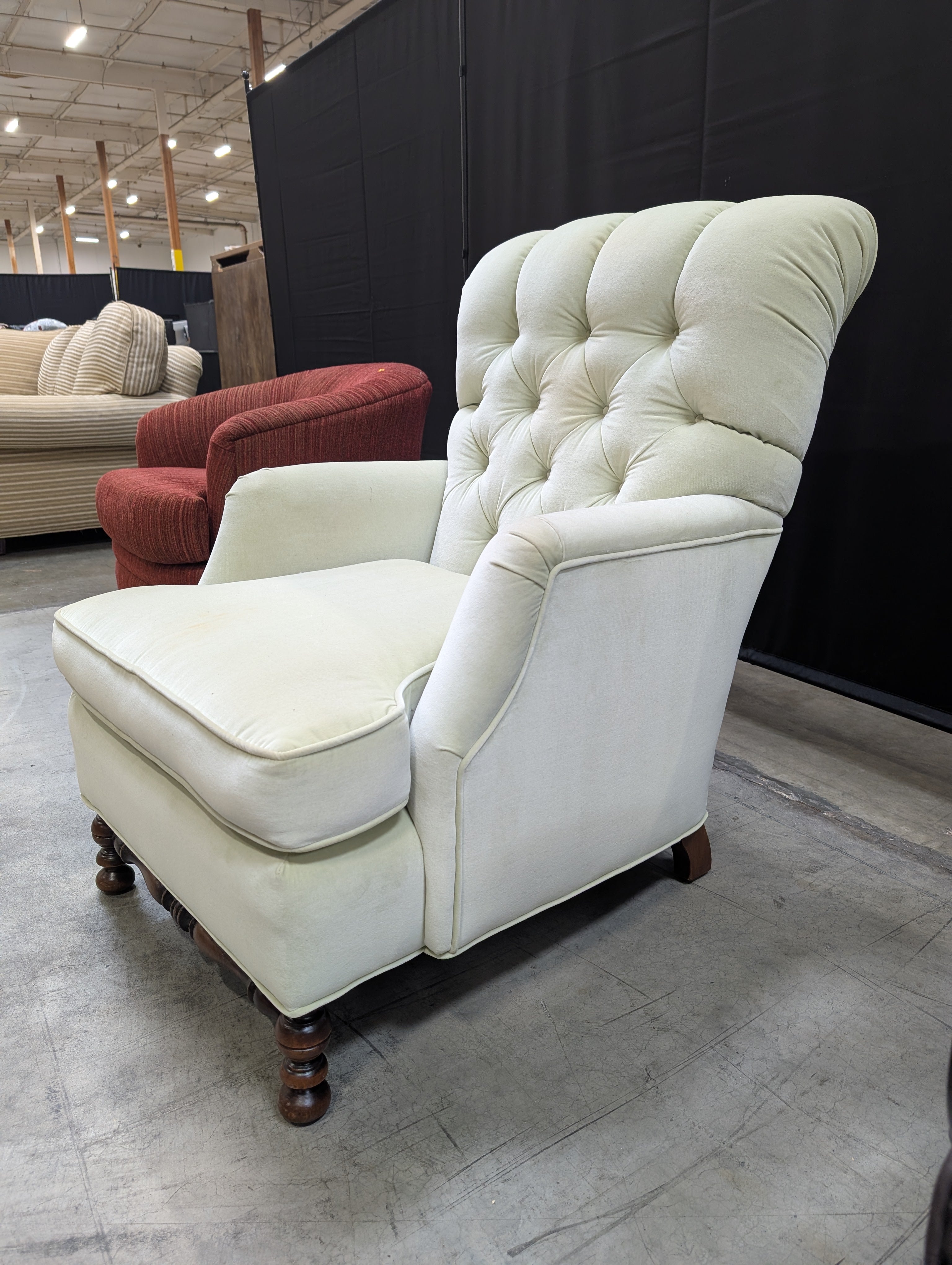 Classic Button-Tufted Mint Green Upholstered Armchair