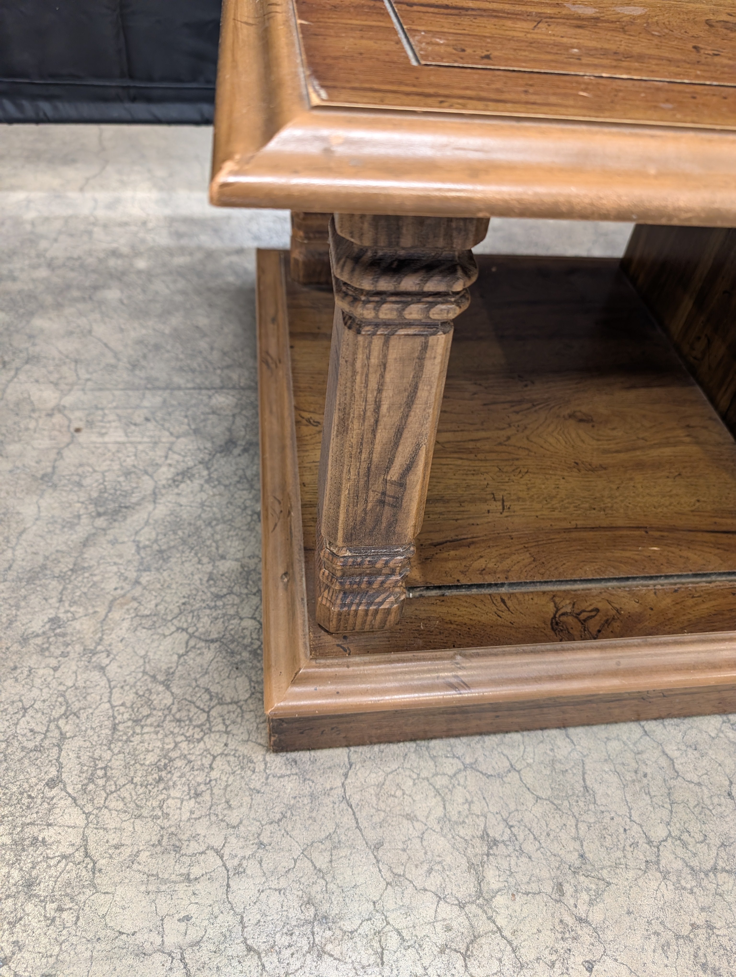 Traditional Wood Coffee Table with Lower Shelf