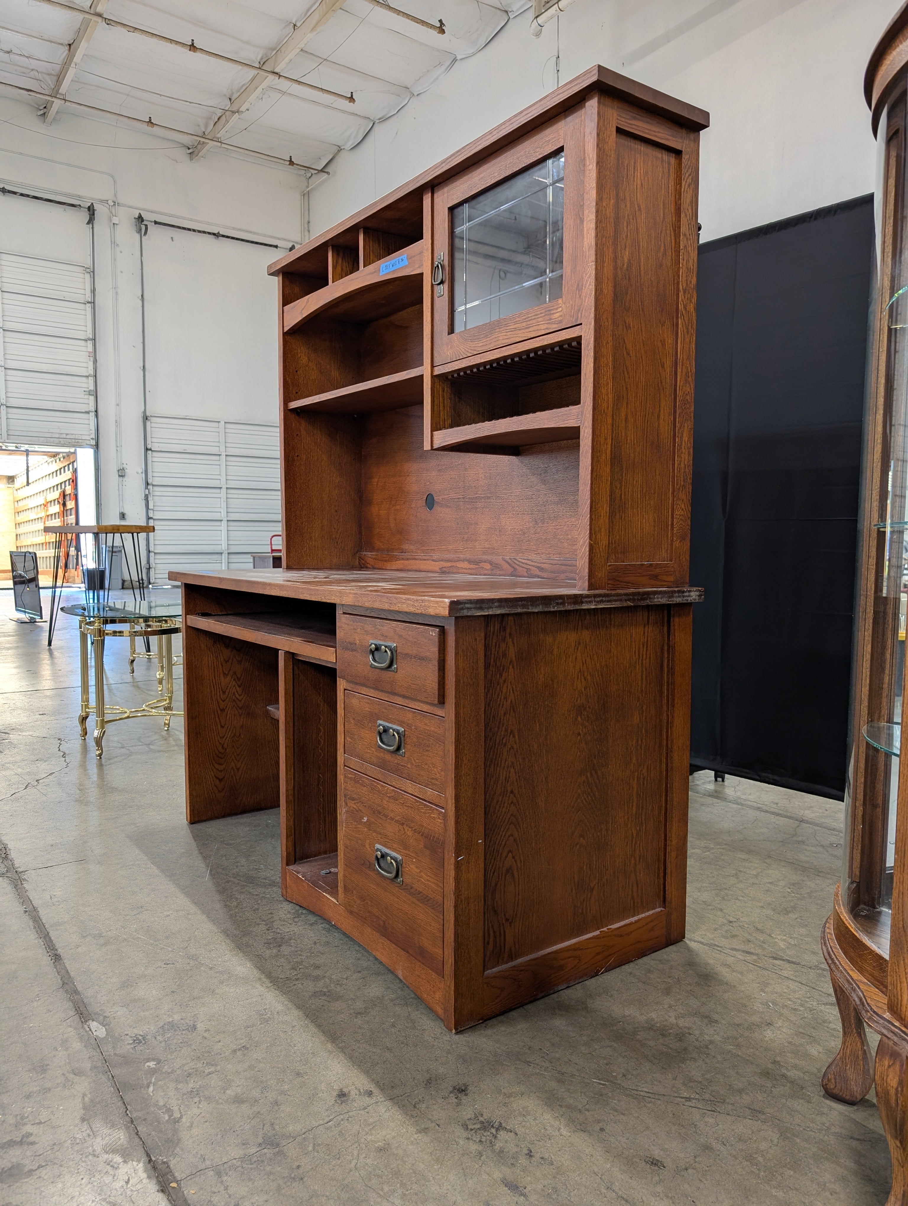 Classic Tradewins Brown Wooden Desk with Hutch