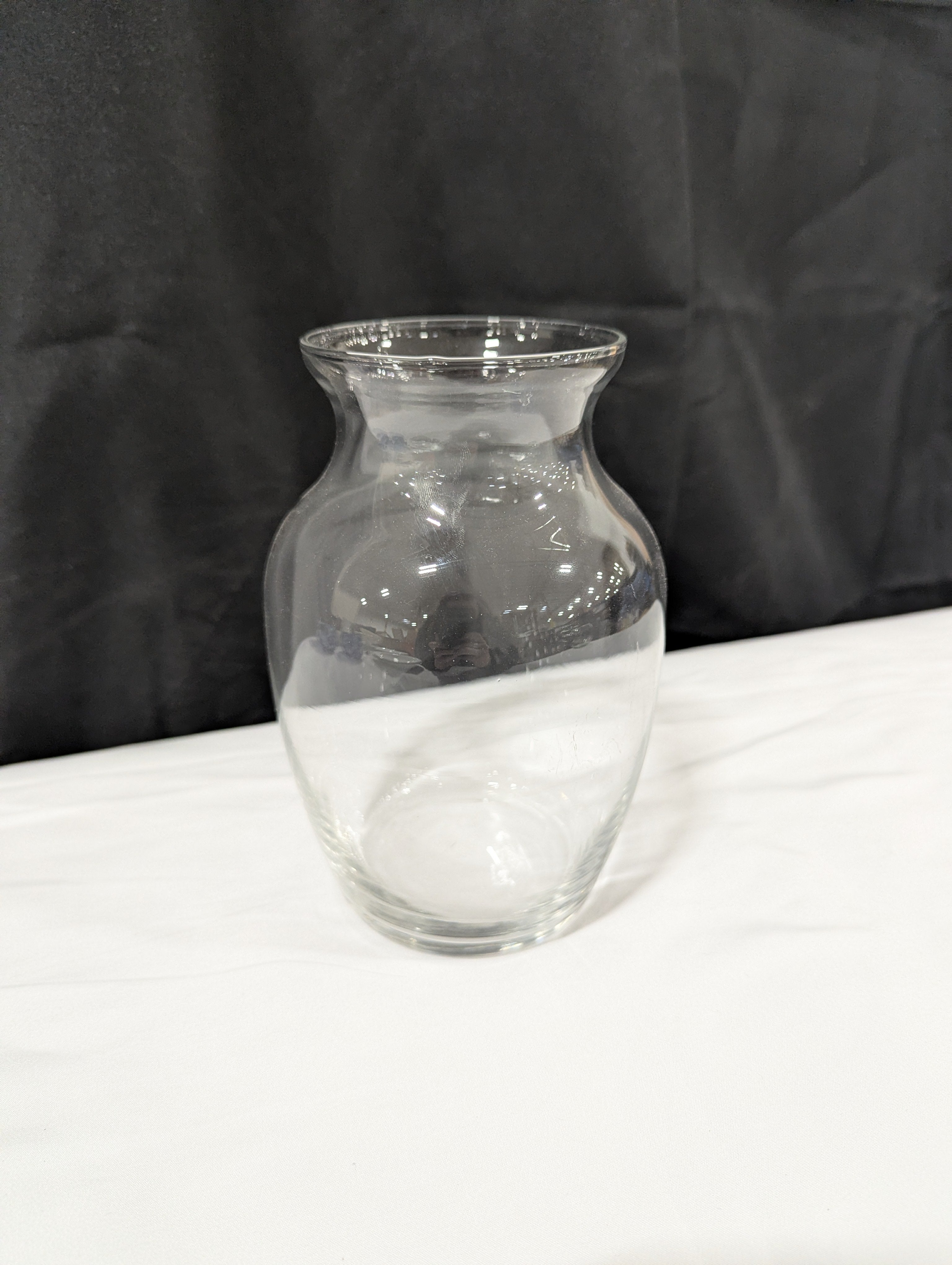 Versatile Clear Glass Floral Vase Centerpiece
