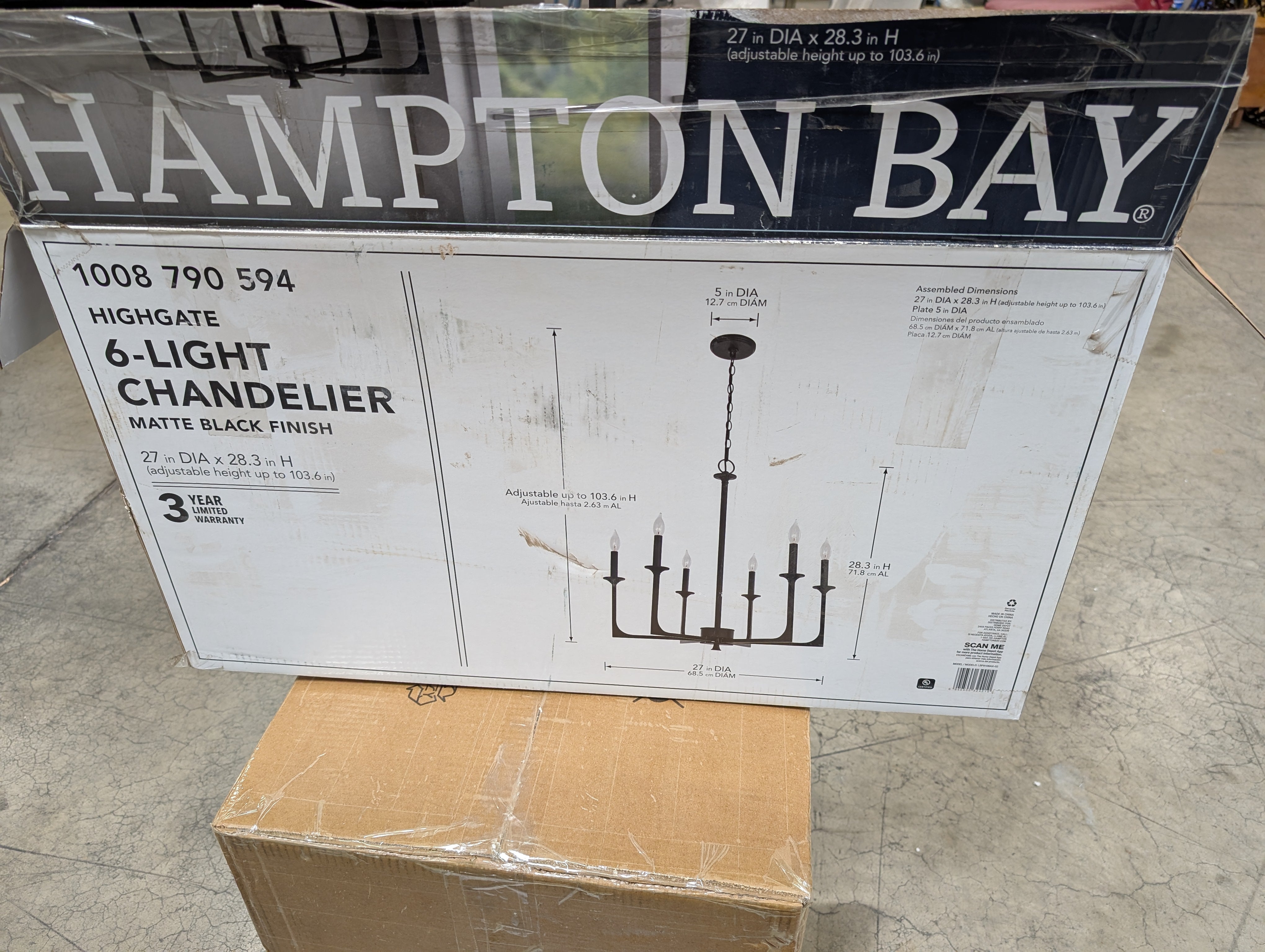 Six-Light Matte Black Chandelier in Metal