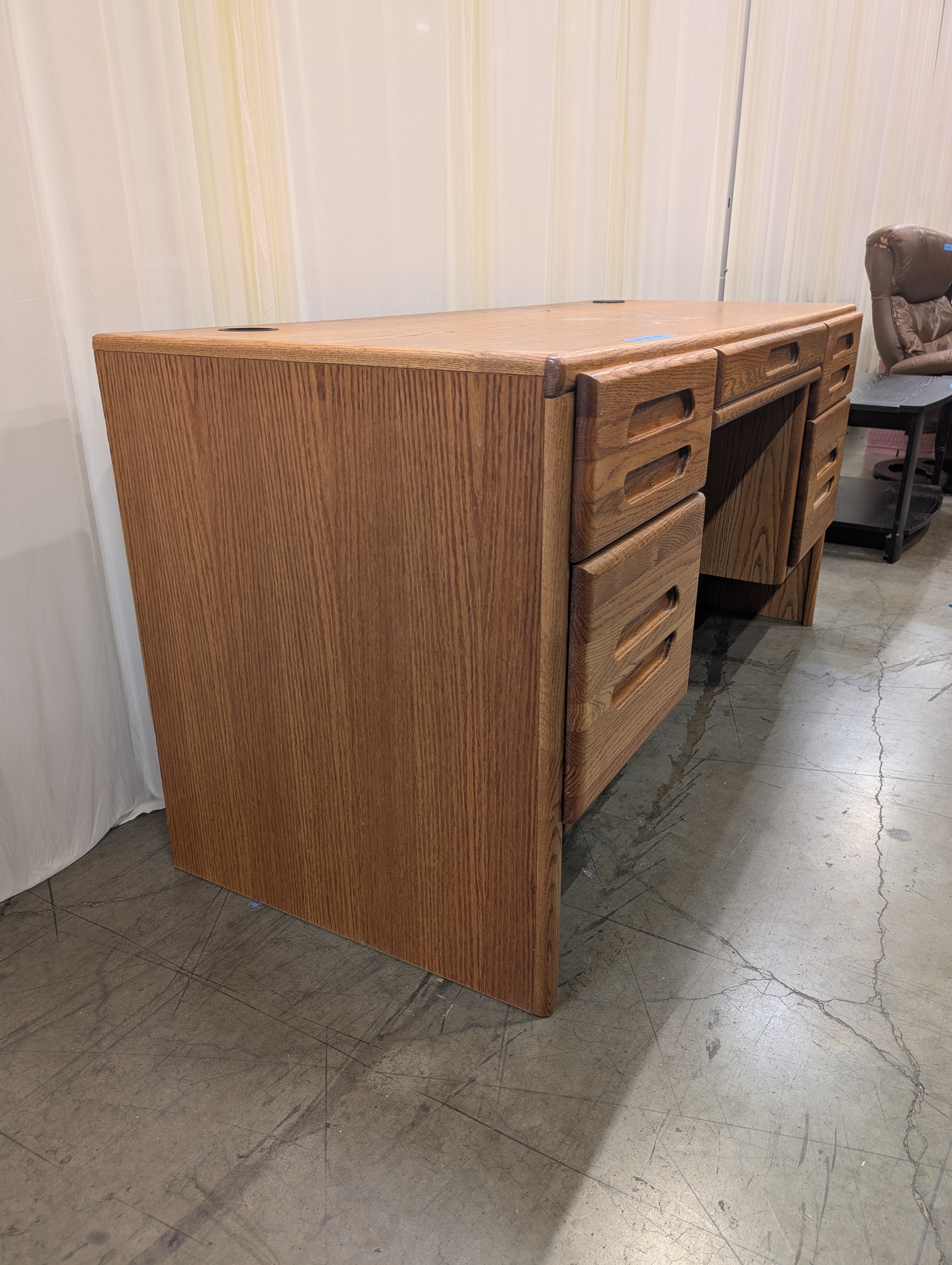 Honey Oak Double Pedestal Desk with Integrated Pulls