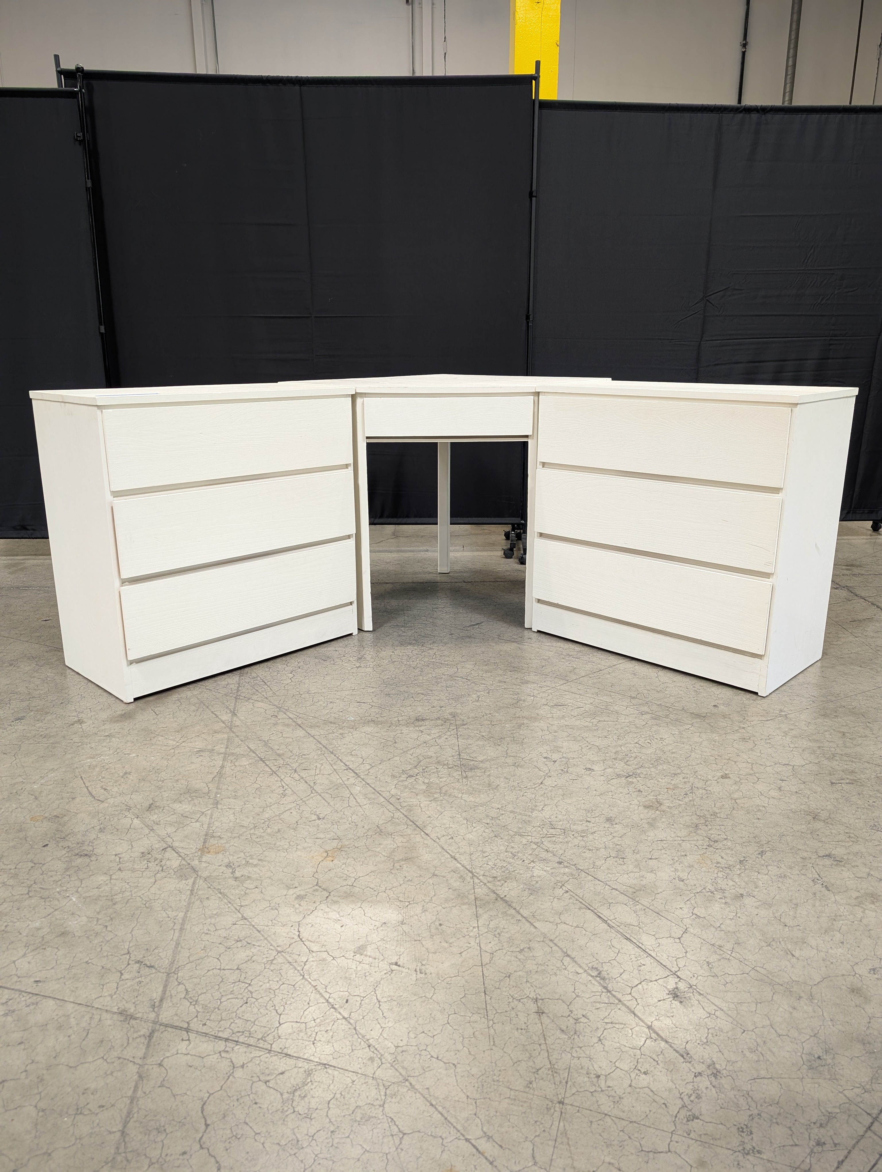 White Corner Desk and Three-Drawer Dresser Set Modern Minimalist Furniture