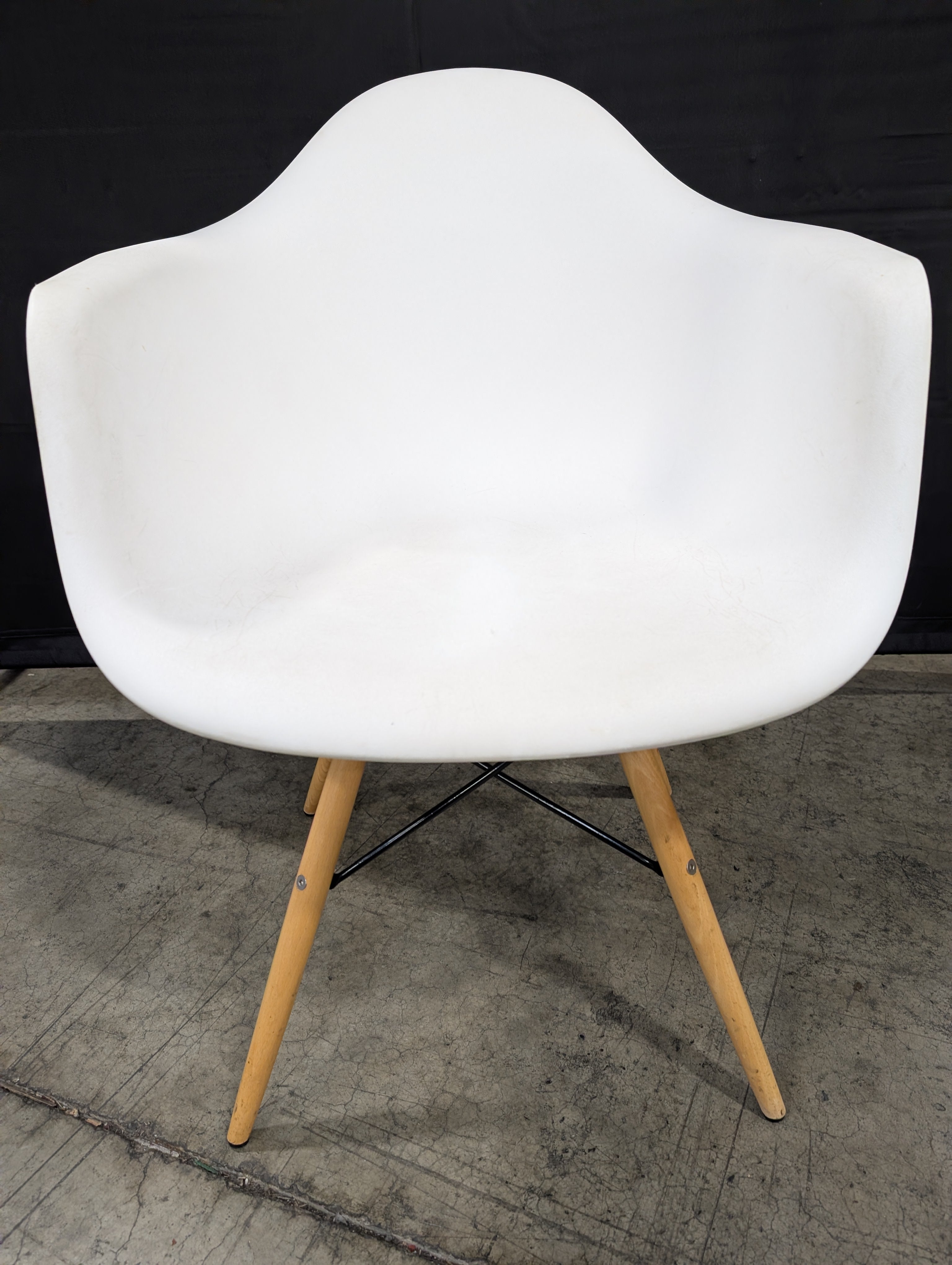 Mid-Century Style White Shell Chair with Tapered Wood Legs