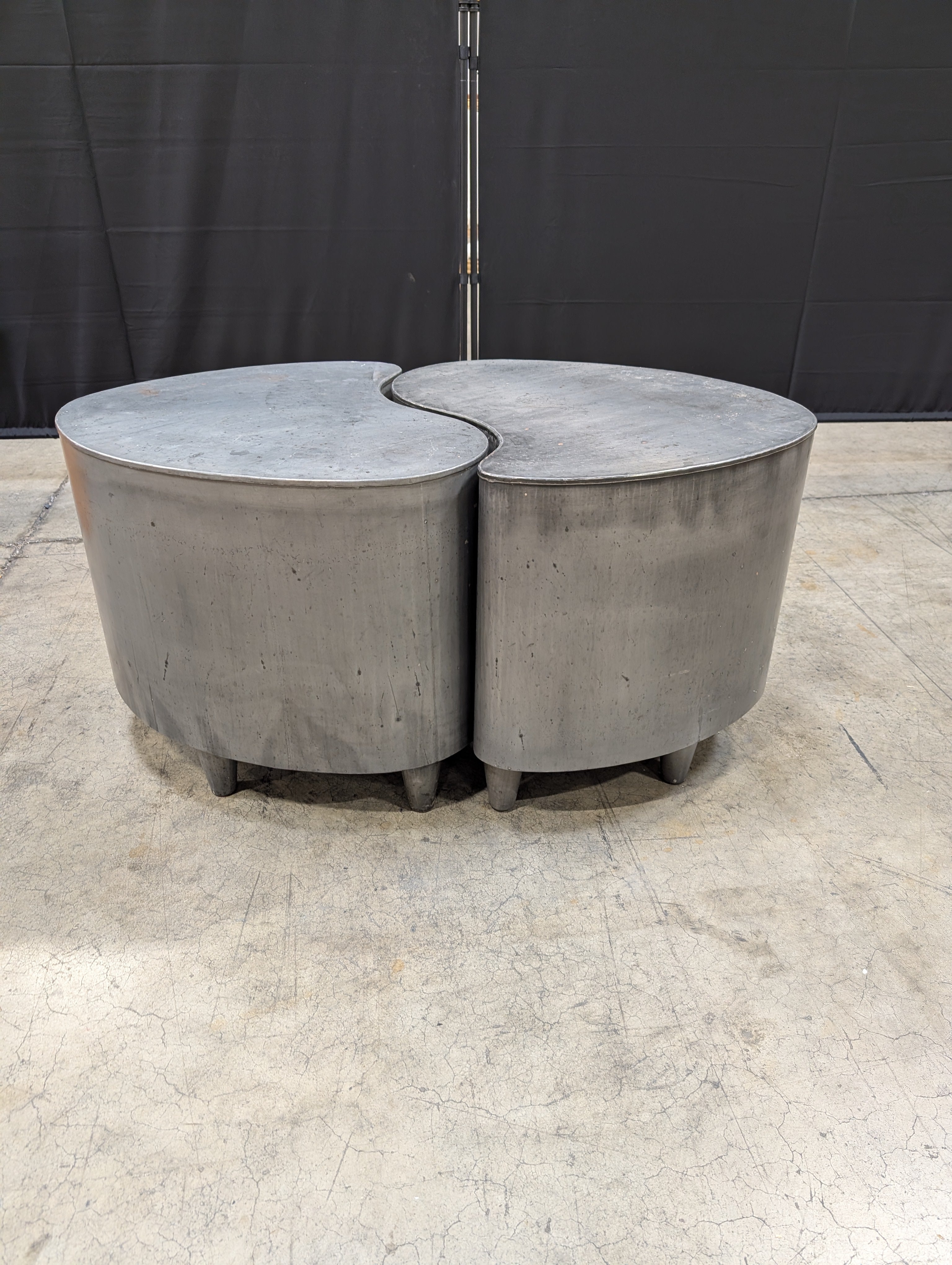 Contemporary Organic Shape Dark Grey Metal Coffee Table Set