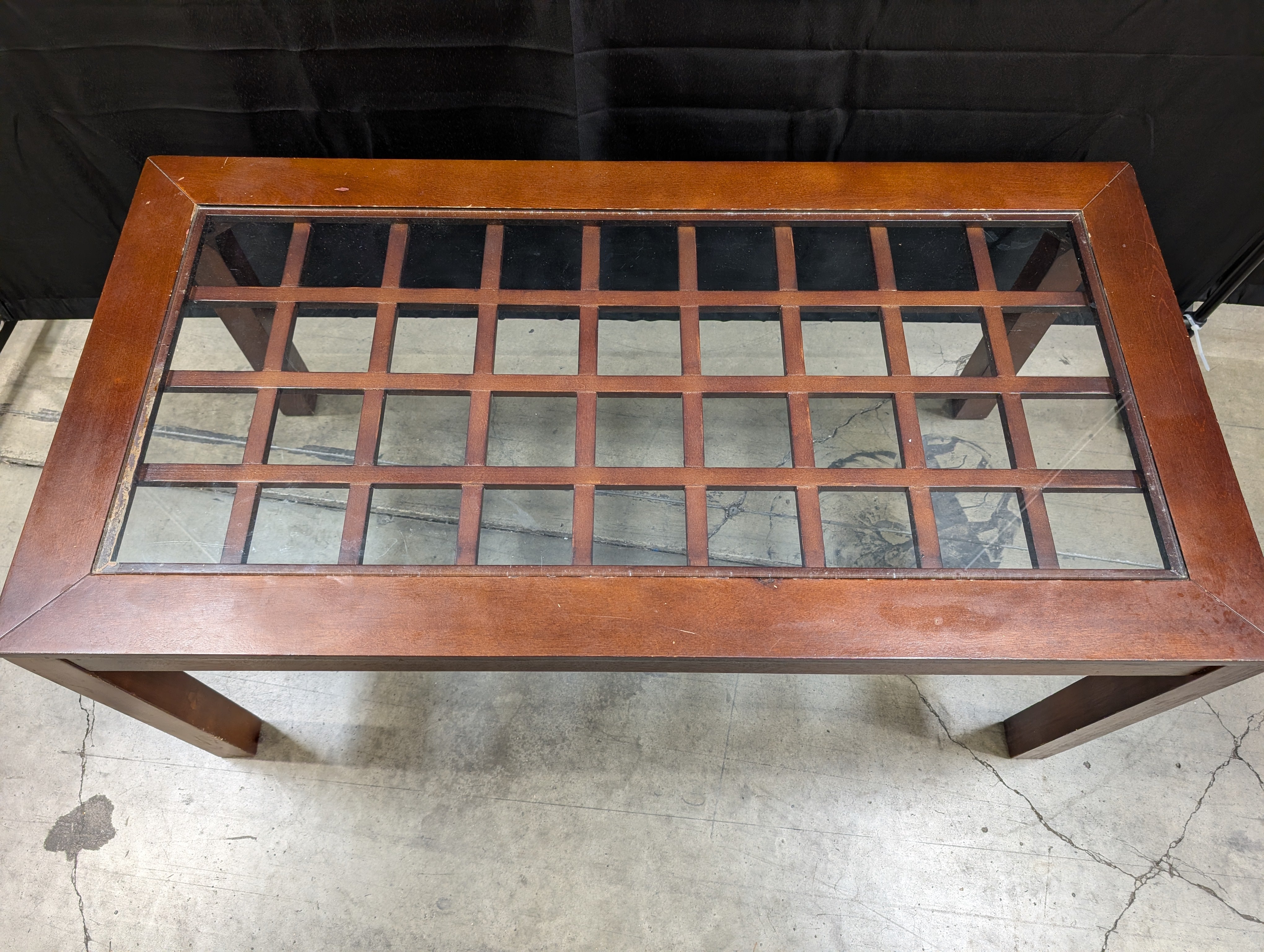 Rectangular Wood Coffee Table with Grid Glass Top
