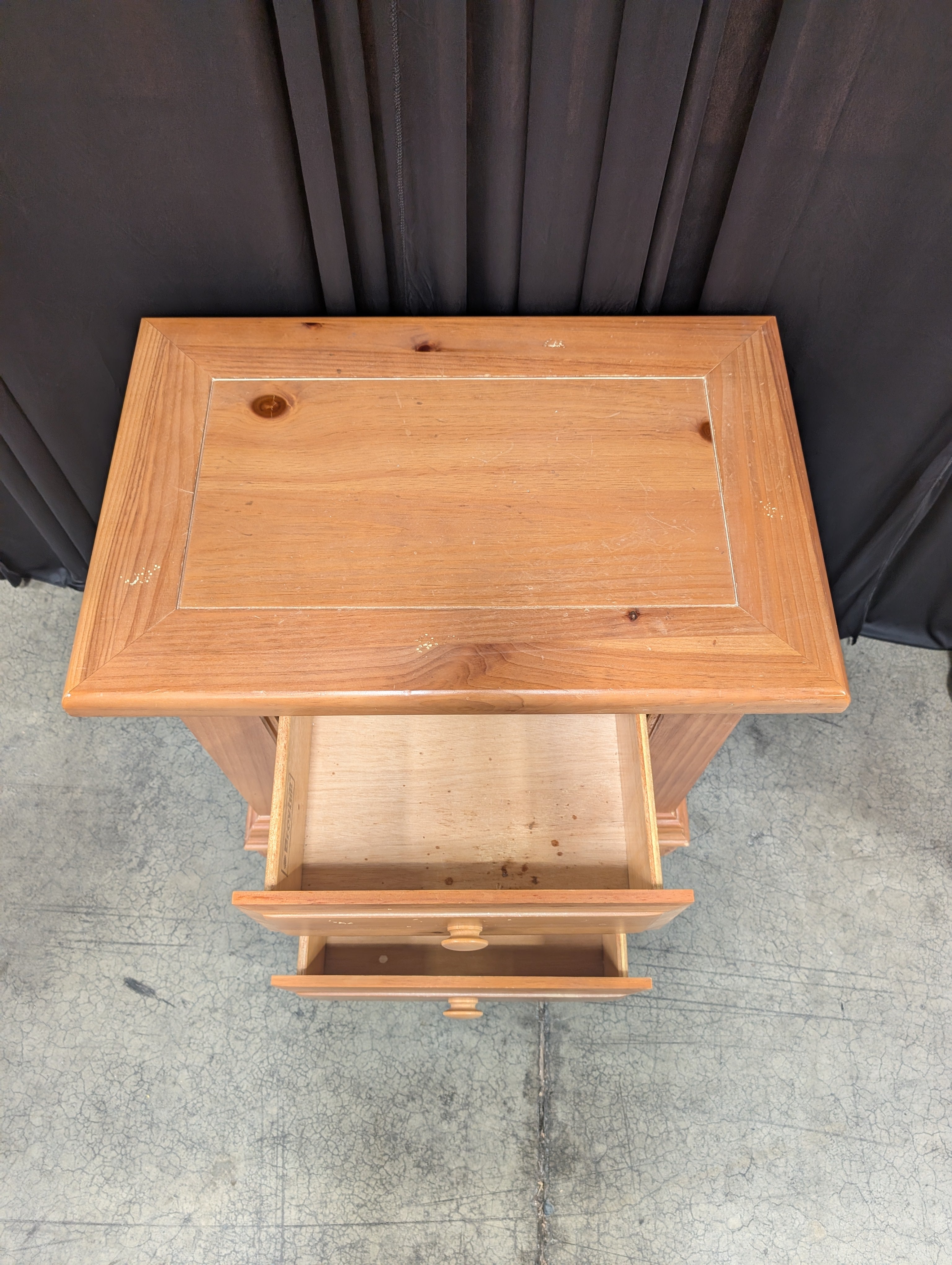 Honey Pine Broyhill Two-Drawer Nightstand in Wood