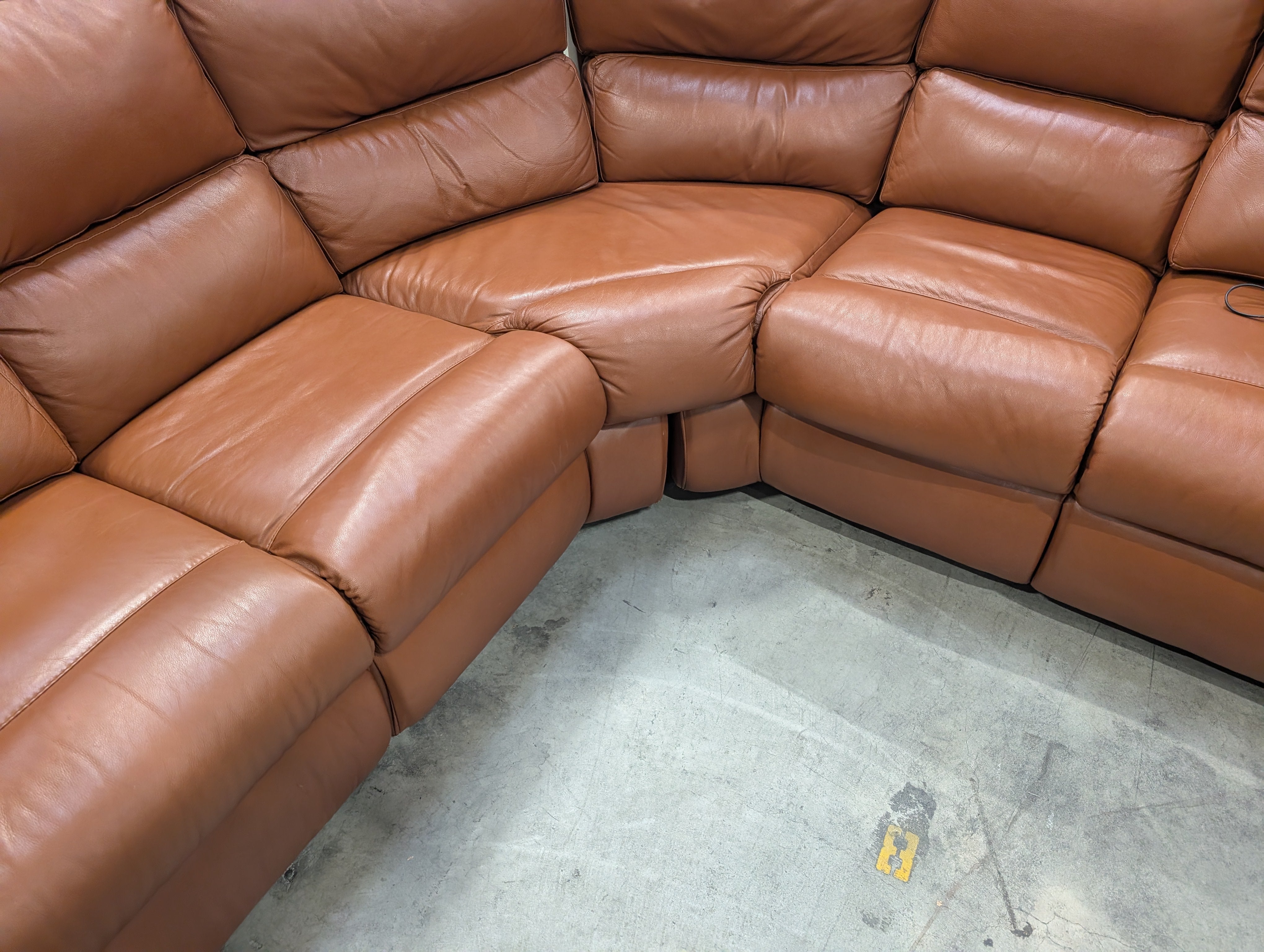 Omnia Leather Brookhaven Power Reclining Sectional Sofa | Top-Grain Leather | Navajo Caramel | Made in USA