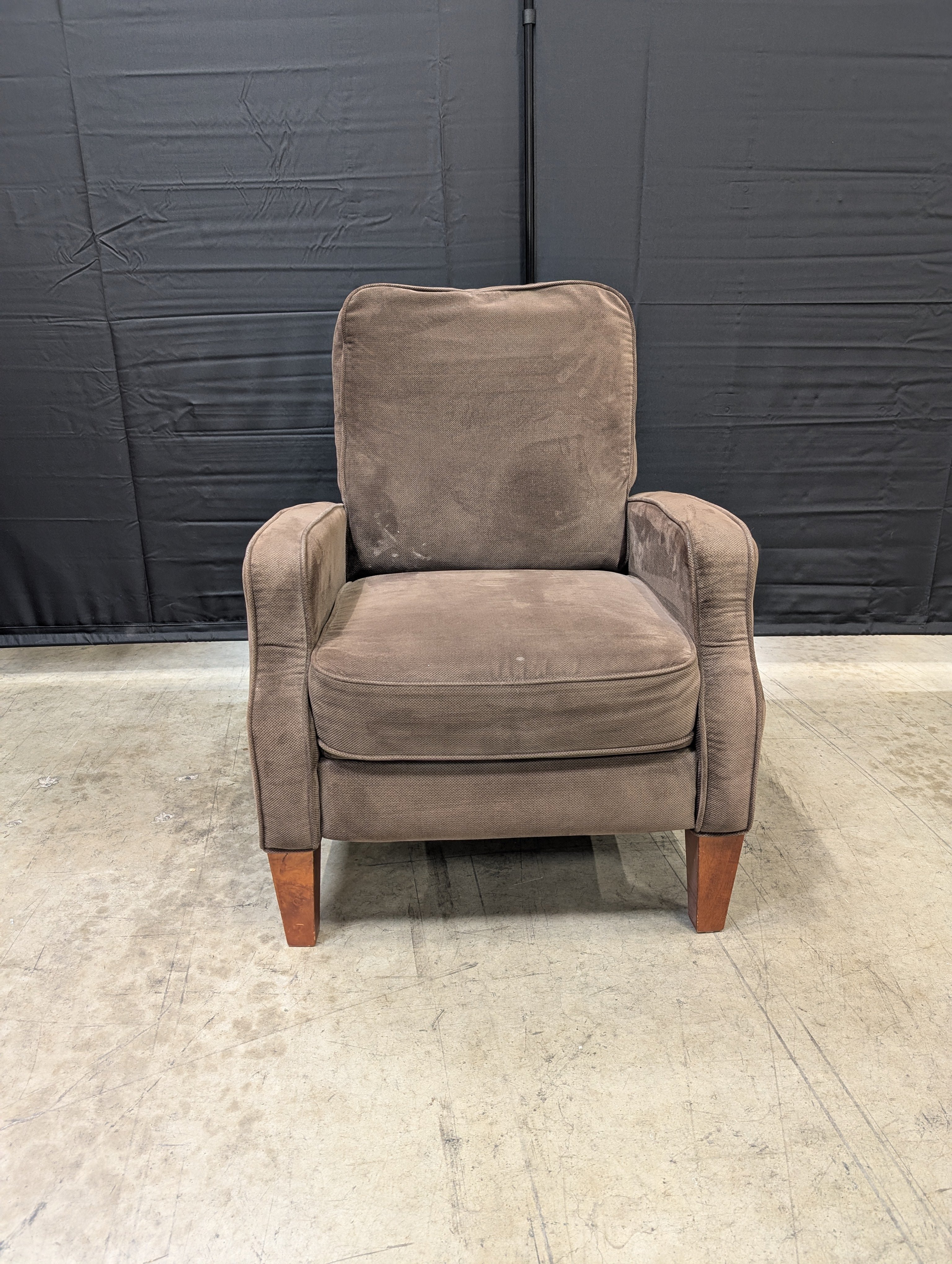 Cozy Brown Textured Fabric Armchair with Wood Legs