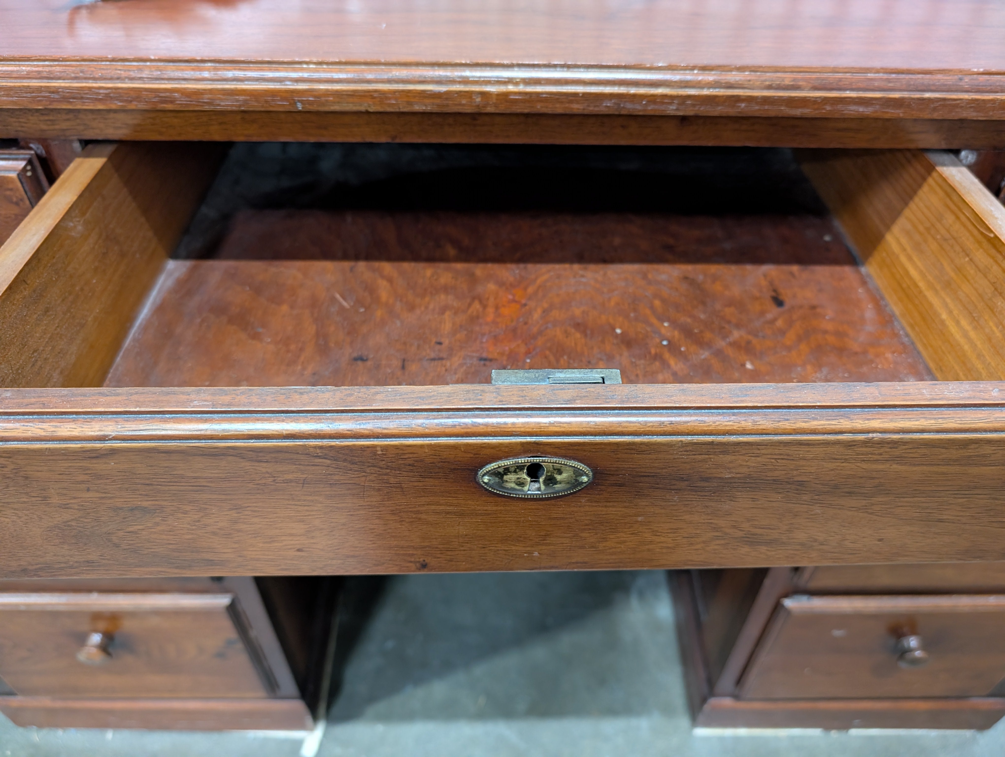 Vintage Style Dark Brown Wooden Desk