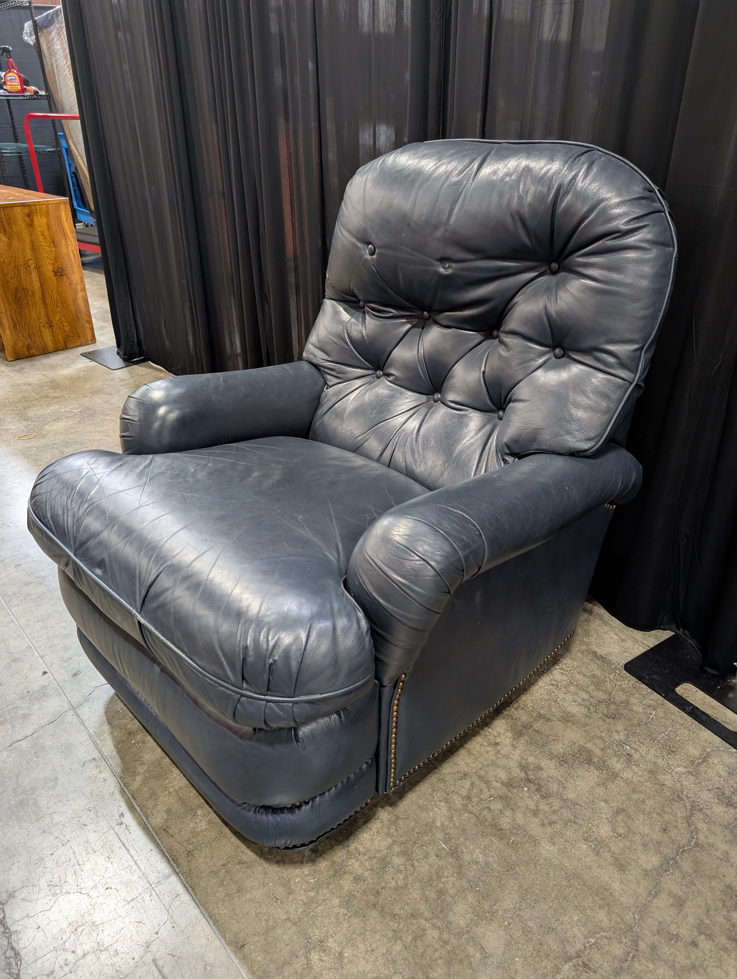Dark Blue Padded Recliner with Tufted Back