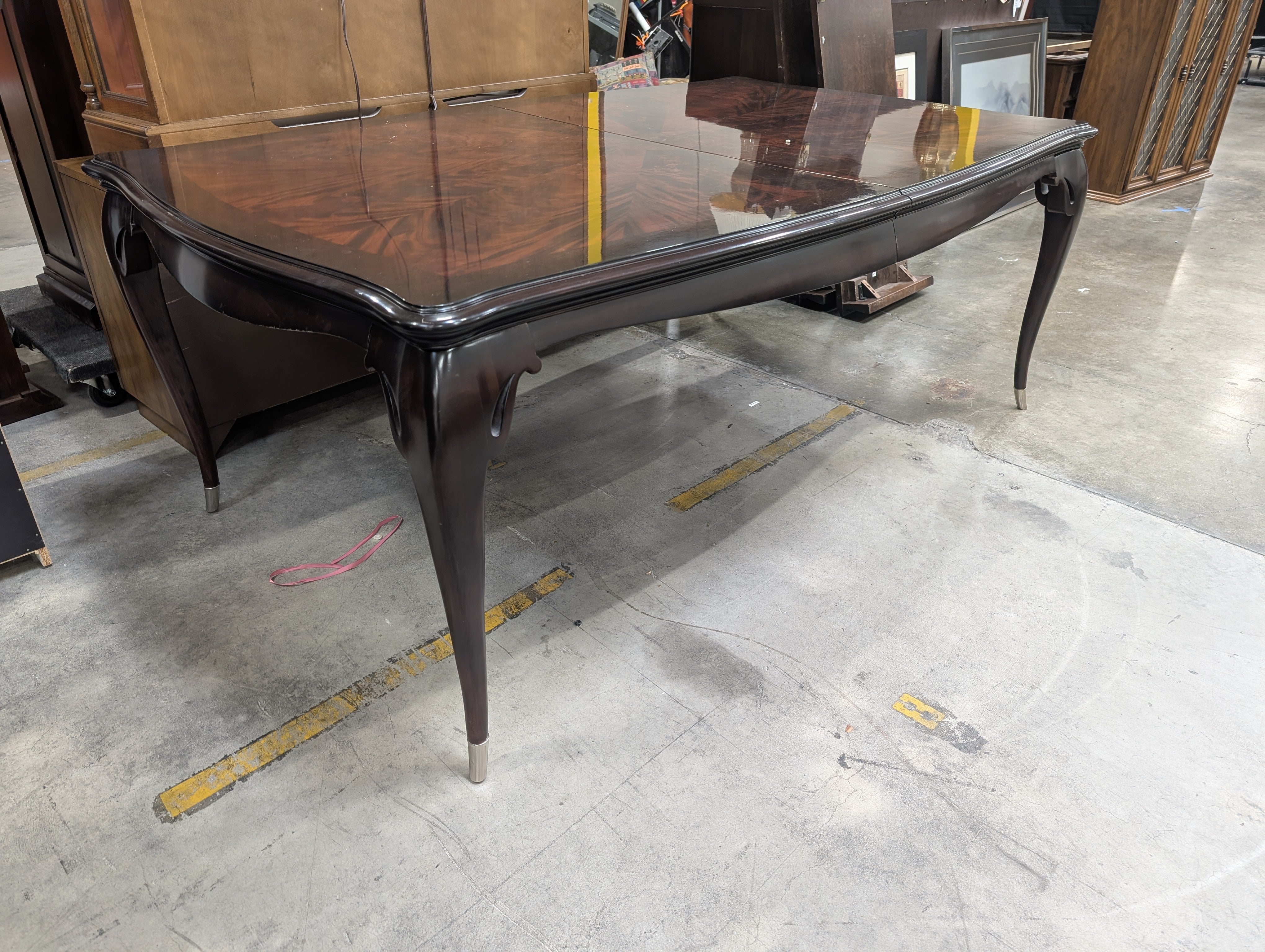 Dining Table in Dark Wood with Two leaves