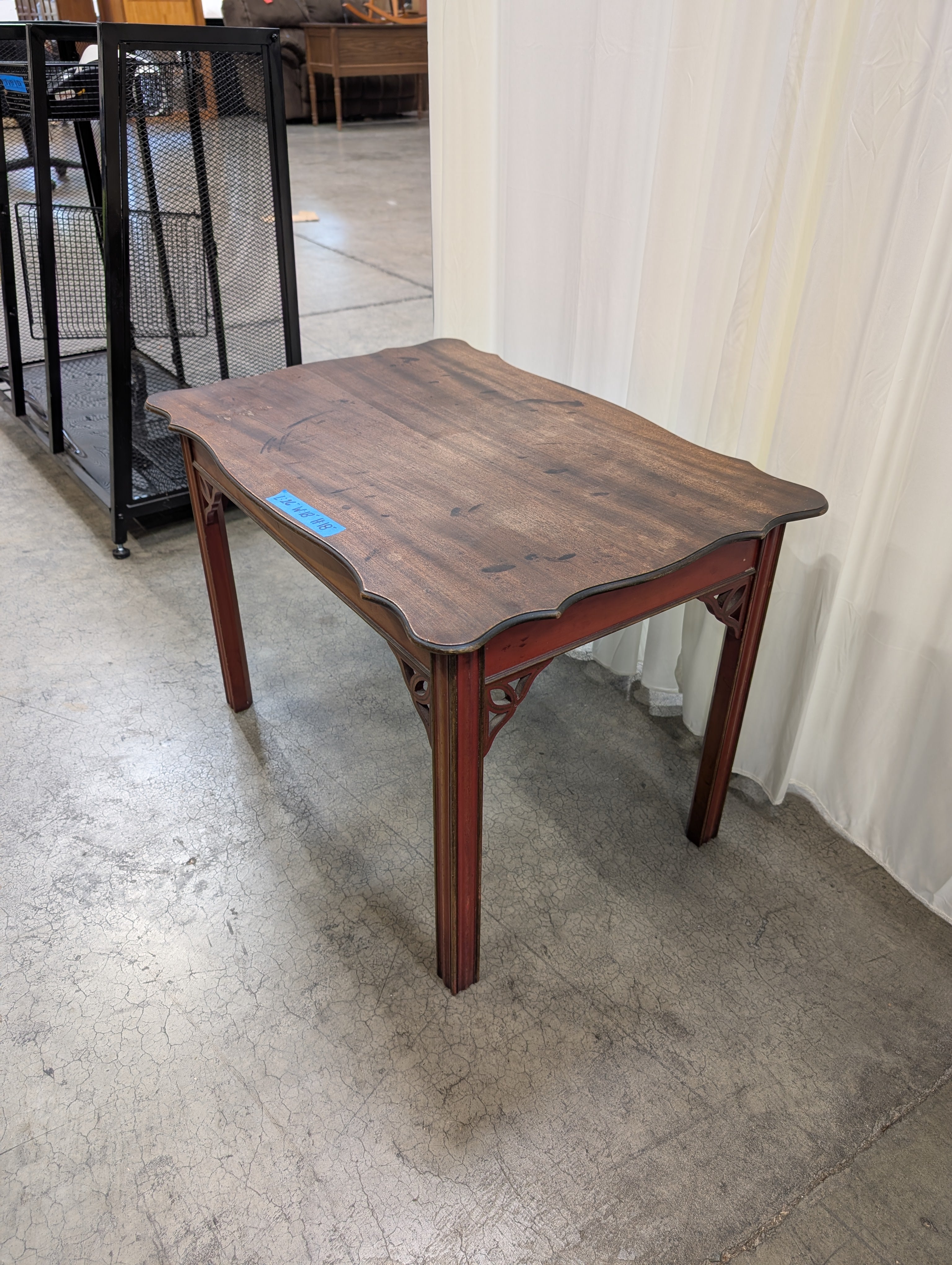 Scalloped Traditional End Table in Dark Wood