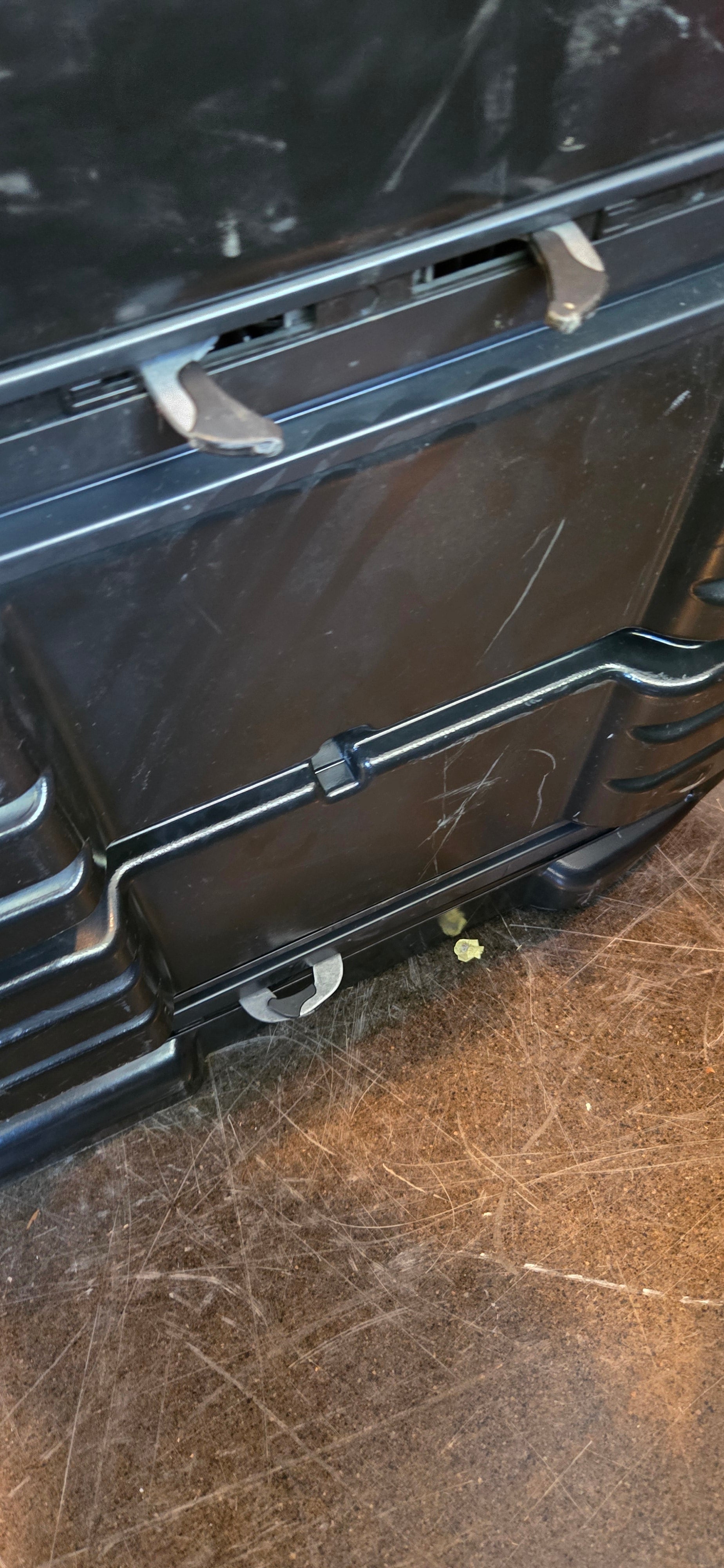 Maserati Cargo Box 410L with Key - One Latch is Broken