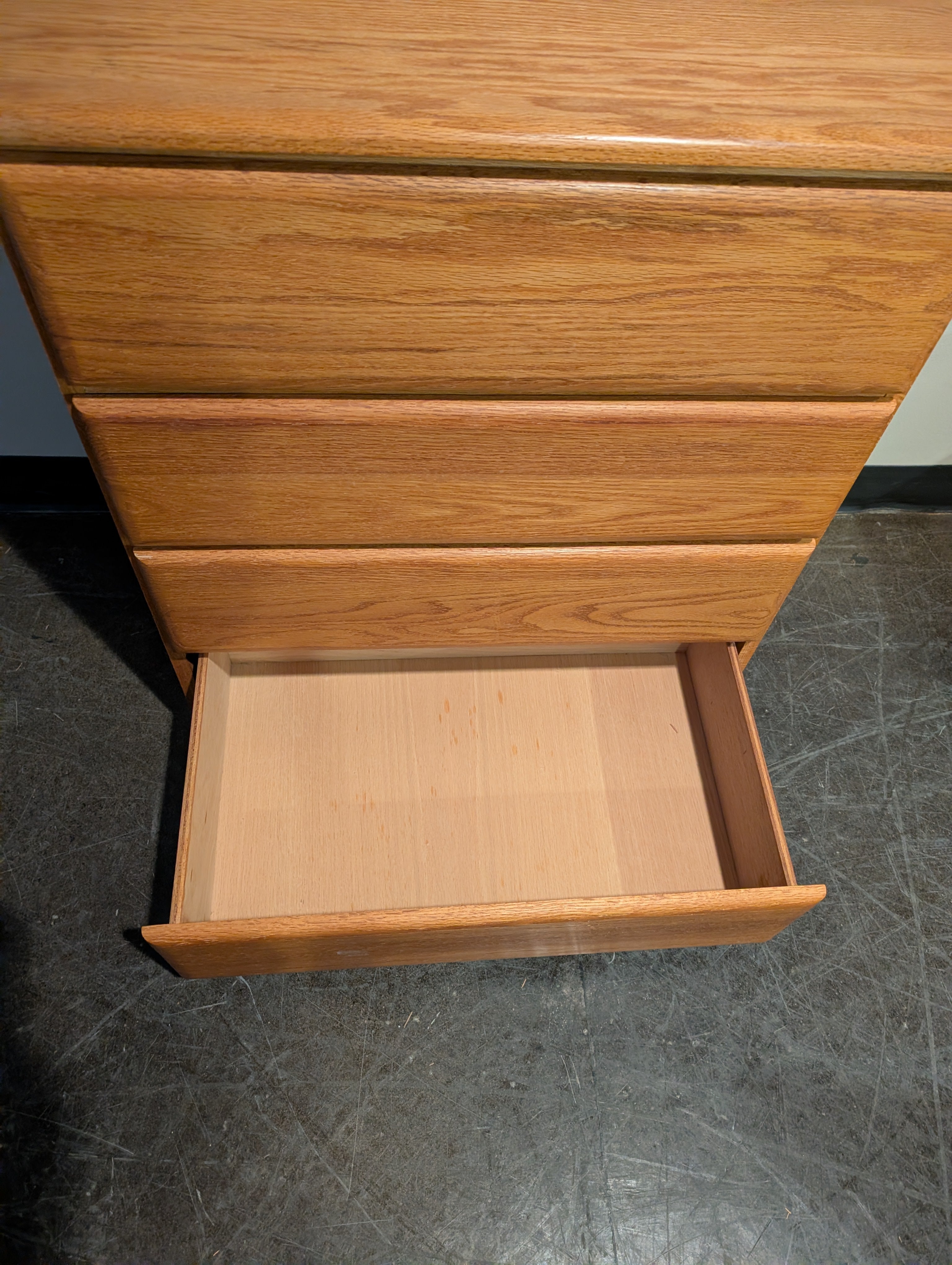 Warm Tone Wood 4-Drawer Chest of Drawers