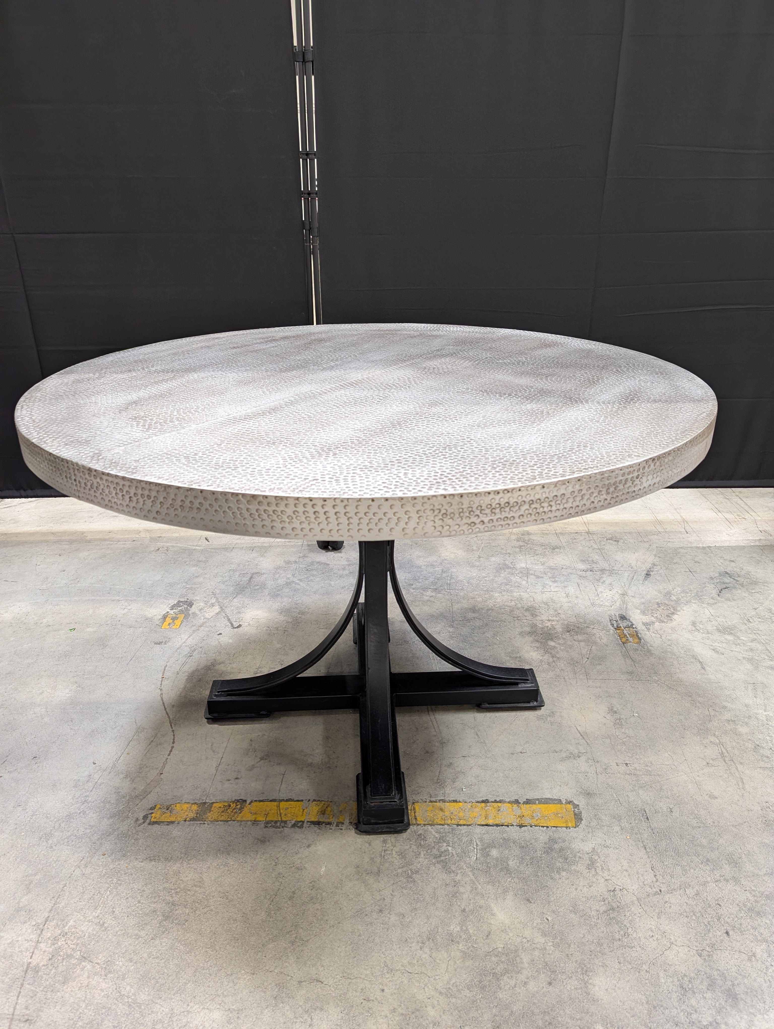 Scott Living by Coaster "Rochelle" Hand-Hammered Metal Dining Table